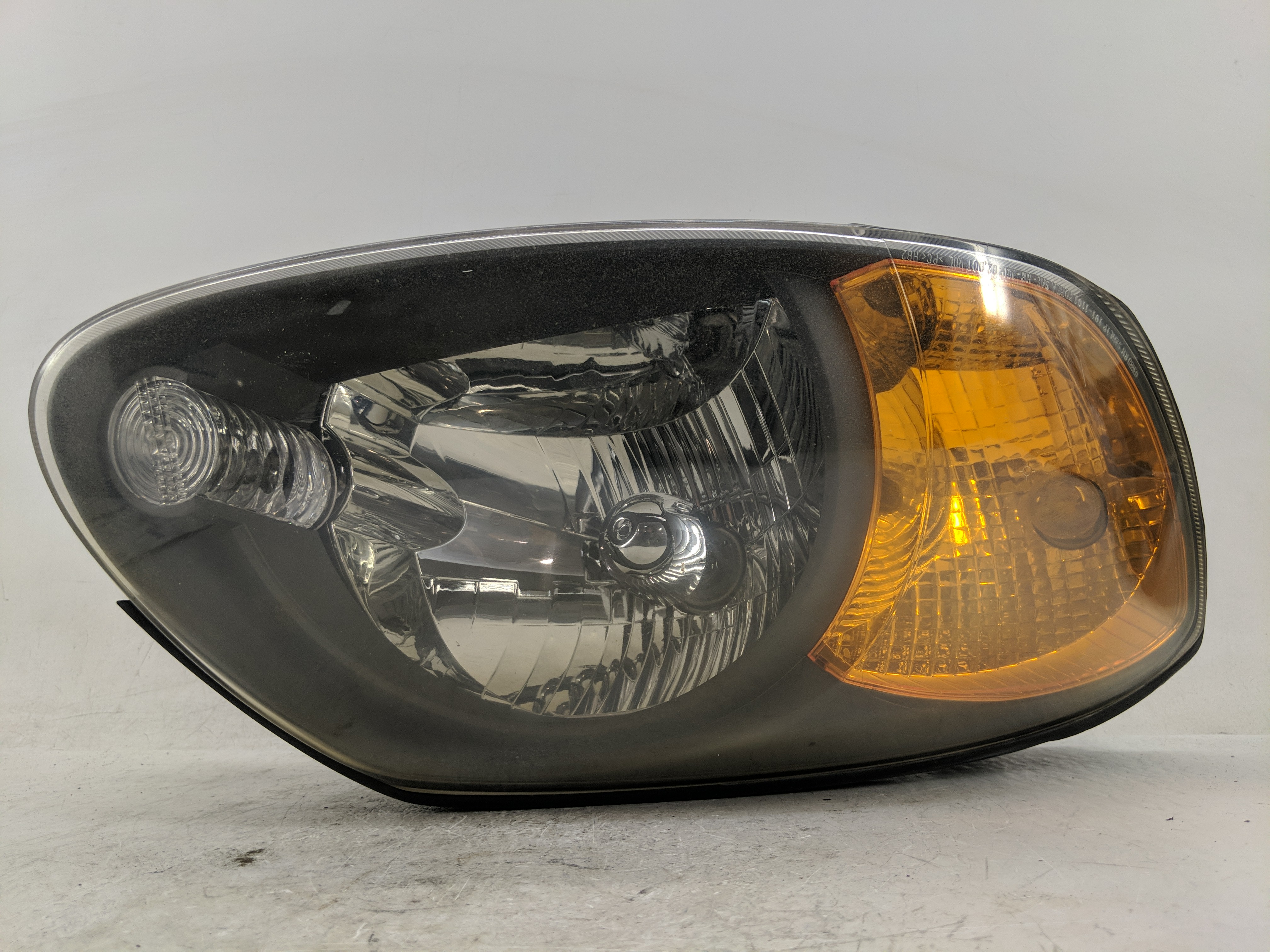 Picture of 2003-2006 Hyundai Accent Passenger Right Oem Head Light Headlight Lamp 1227781