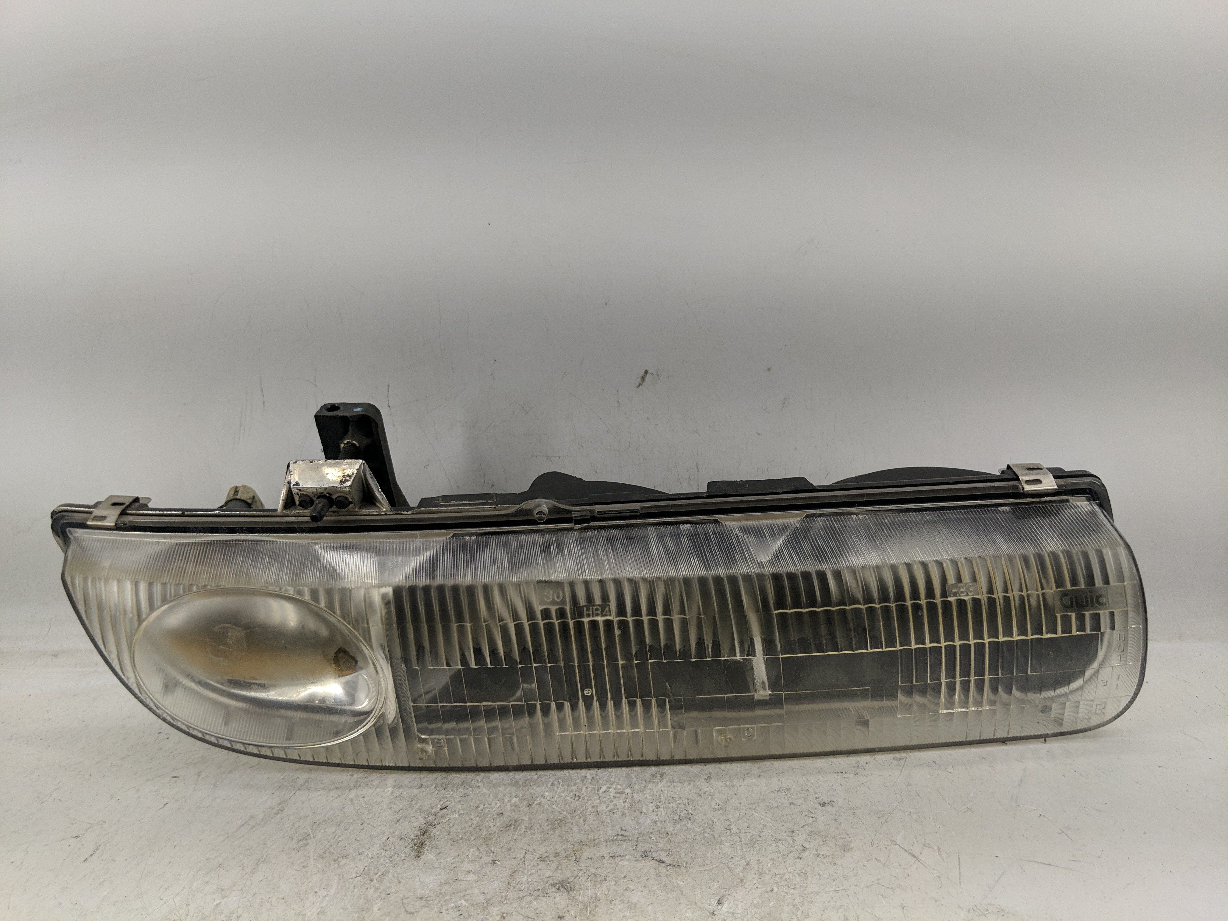 Picture of 1996-1999 Saturn Sl Passenger Right Oem Head Light Headlight Lamp 1227782