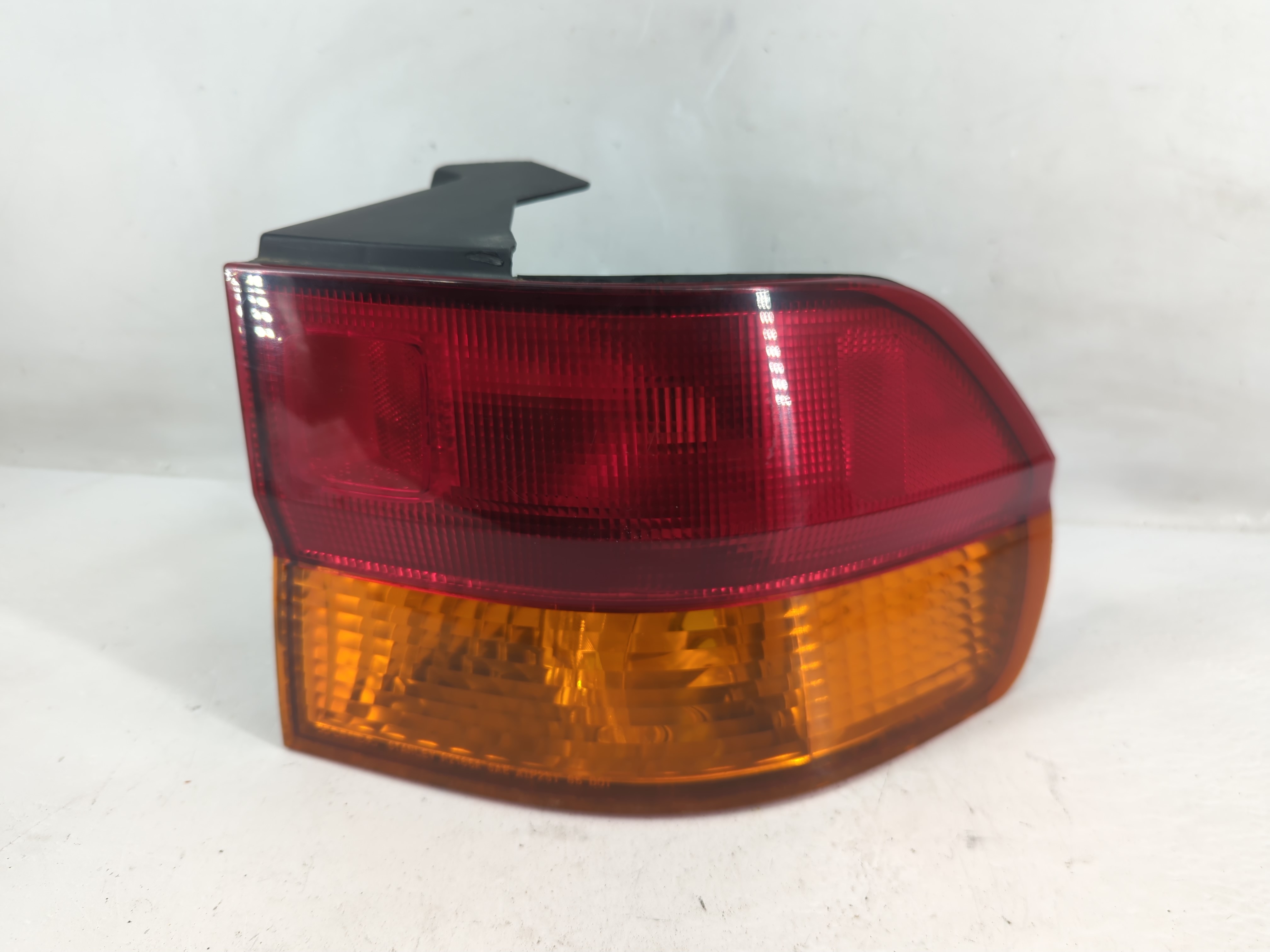 Picture of 2002-2004 Honda Odyssey Passenger Right Side Tail Light Taillight Oem 1227788