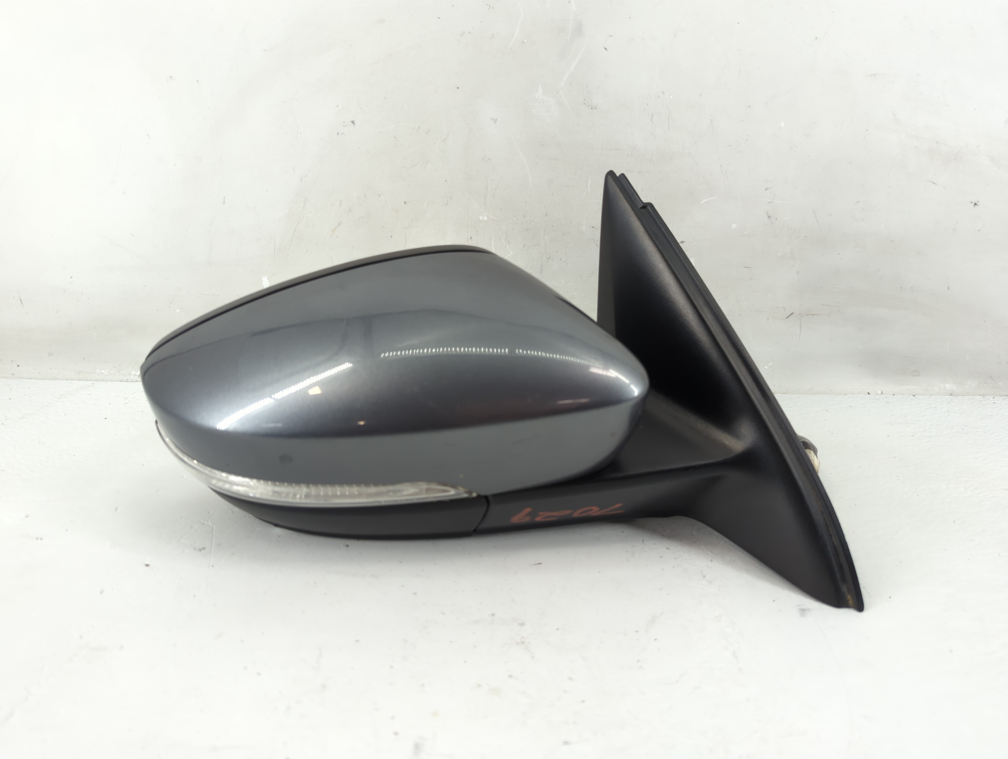 Picture of 2011-2016 Volkswagen Jetta Passenger Right Side View Manual Door Mirror 1227797
