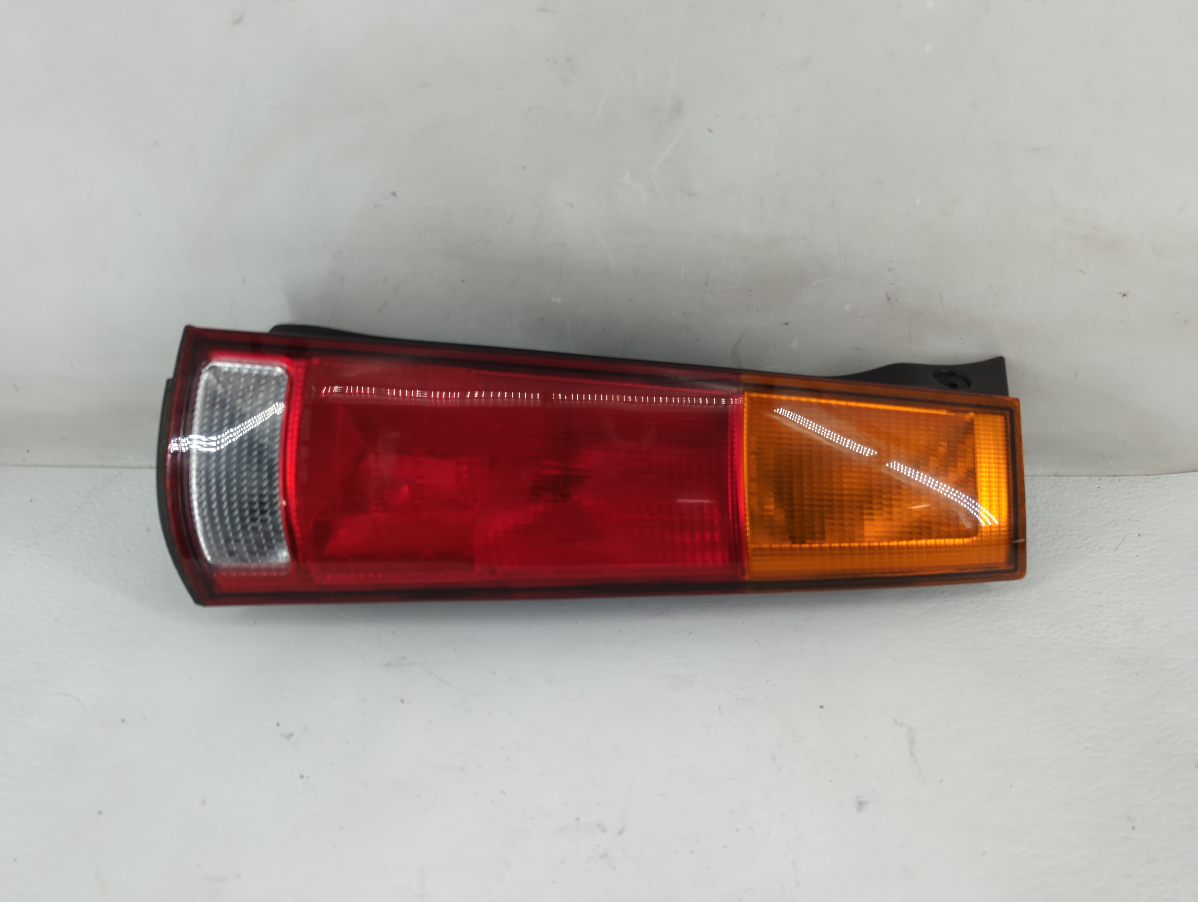 1997-2001 Honda Cr-v Passenger Right Side Tail Light Taillight Oem 1227802 - Oemusedautoparts1.com