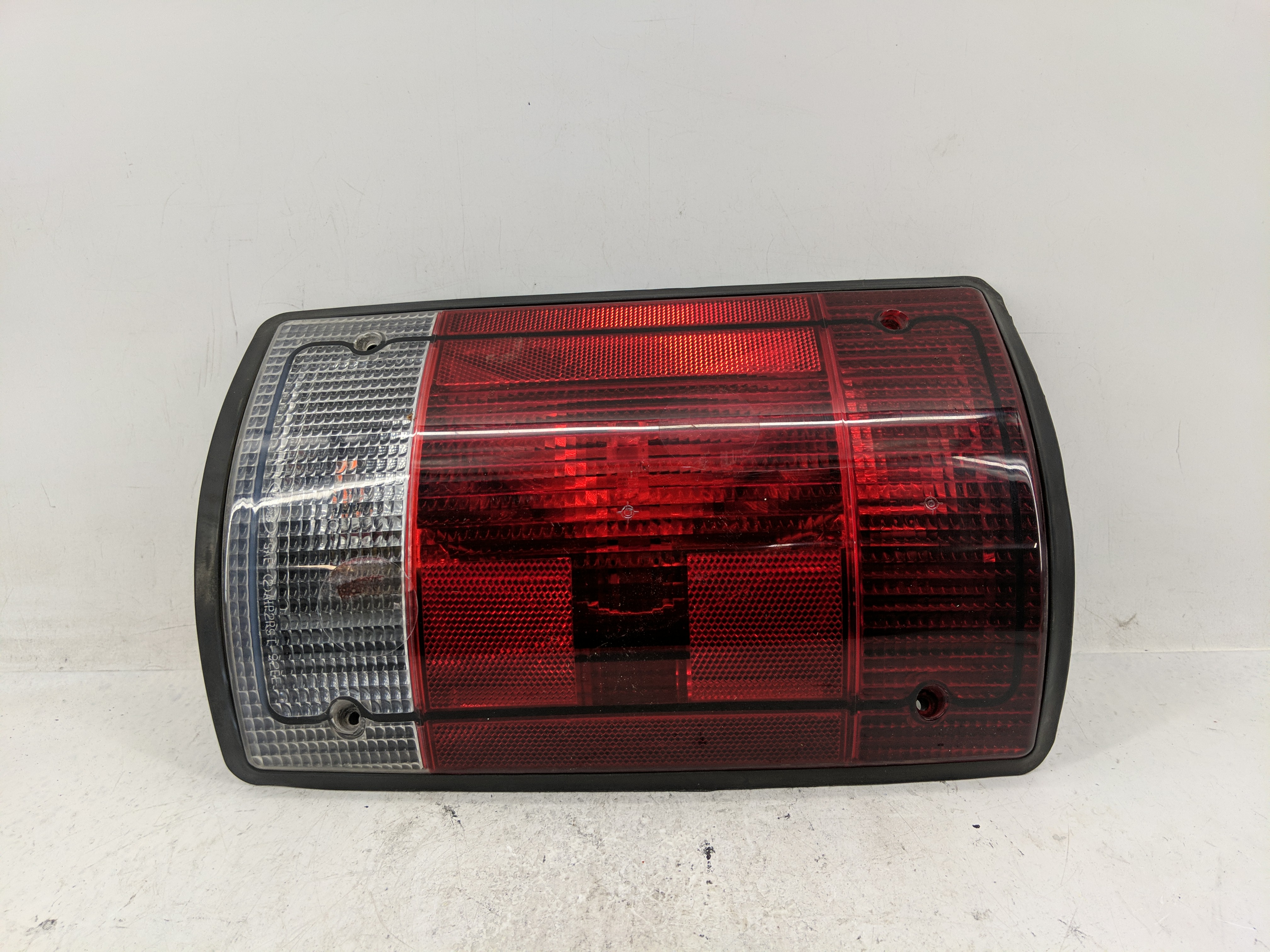 Mercedes-benz E250 Passenger Right Side Tail Light Taillight Oem 1227902 - Oemusedautoparts1.com