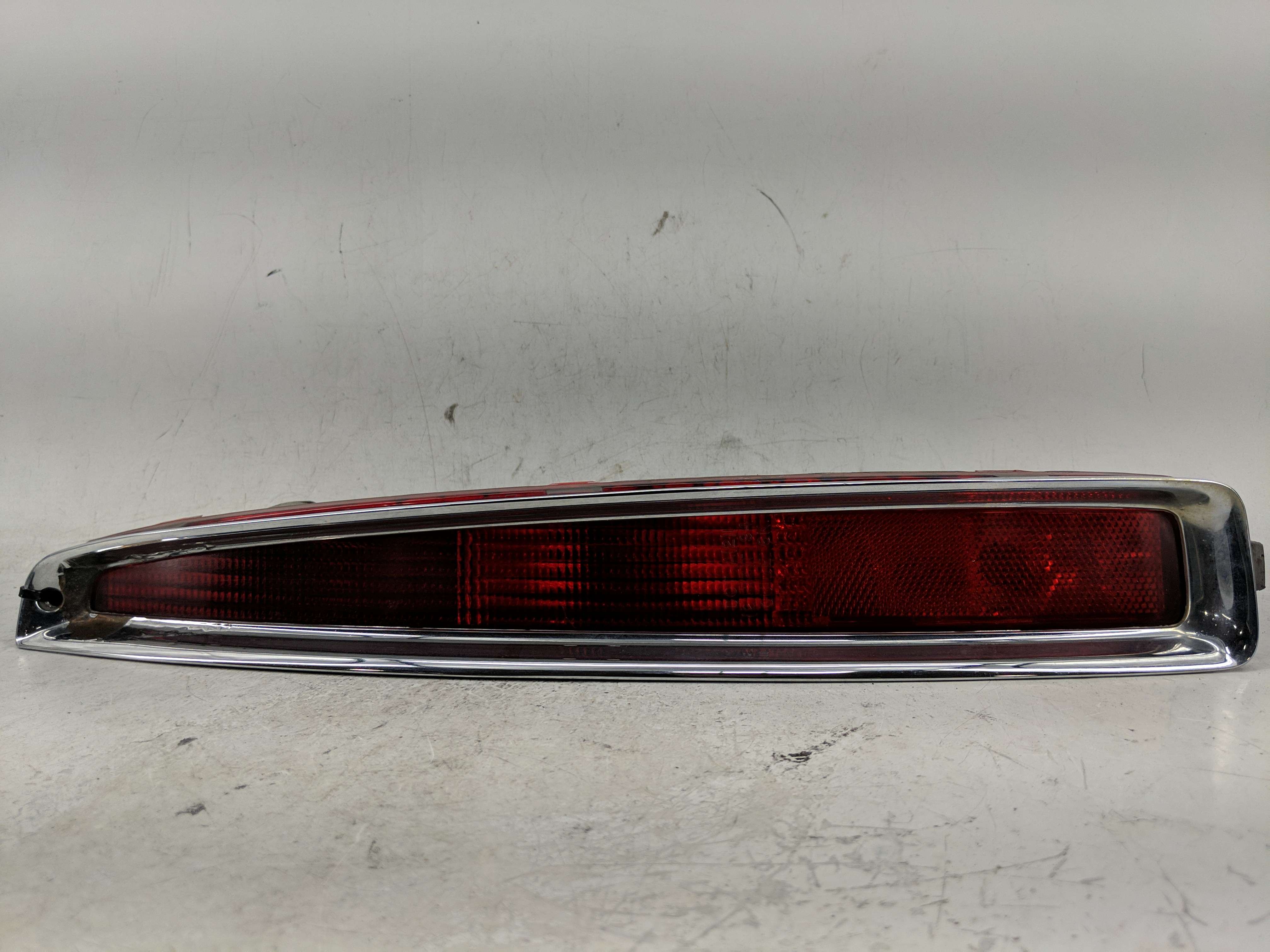 1994-1999 Cadillac Deville Passenger Right Side Tail Light Taillight Oem 1227910 - Oemusedautoparts1.com