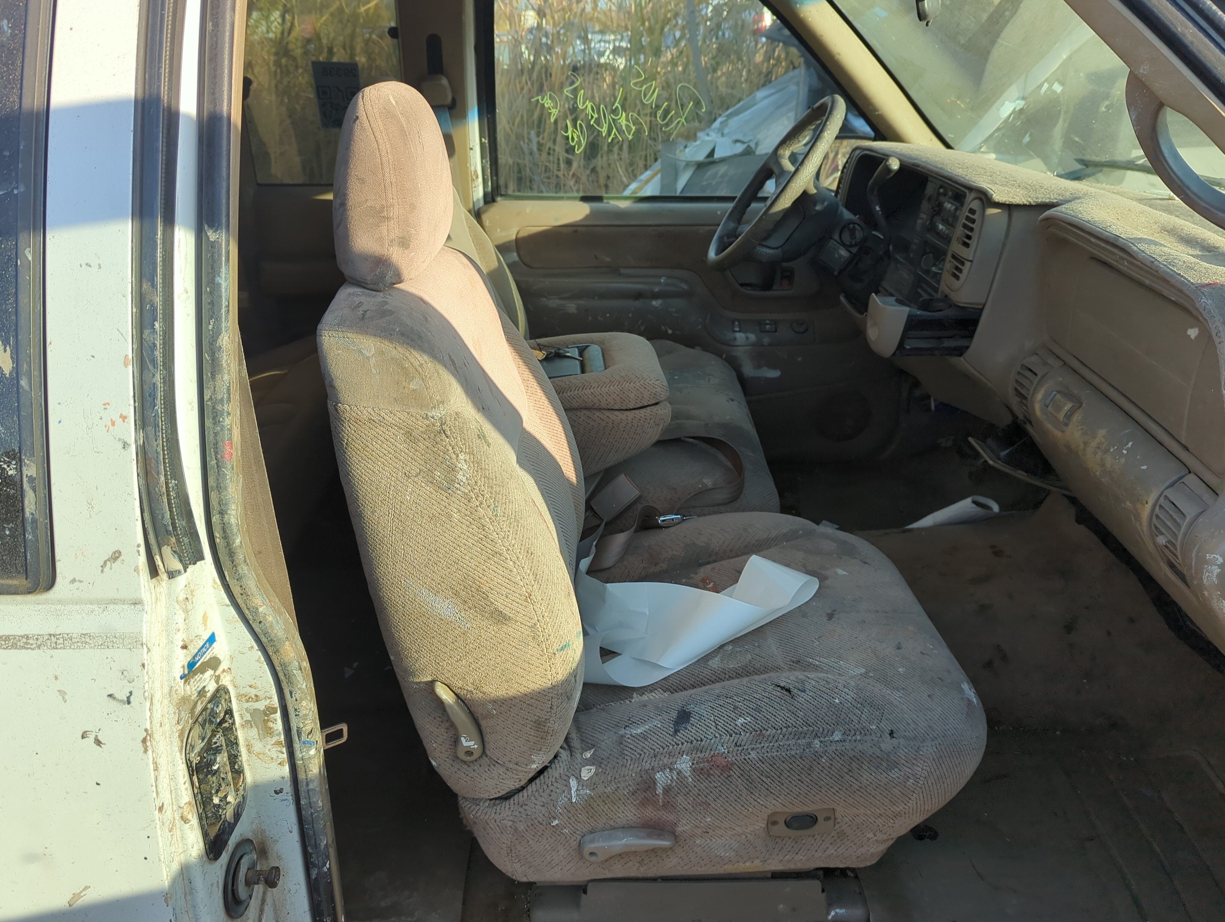 1997 Chevrolet K1500 Passenger Front Seat Oem 1228009 - Oemusedautoparts1.com