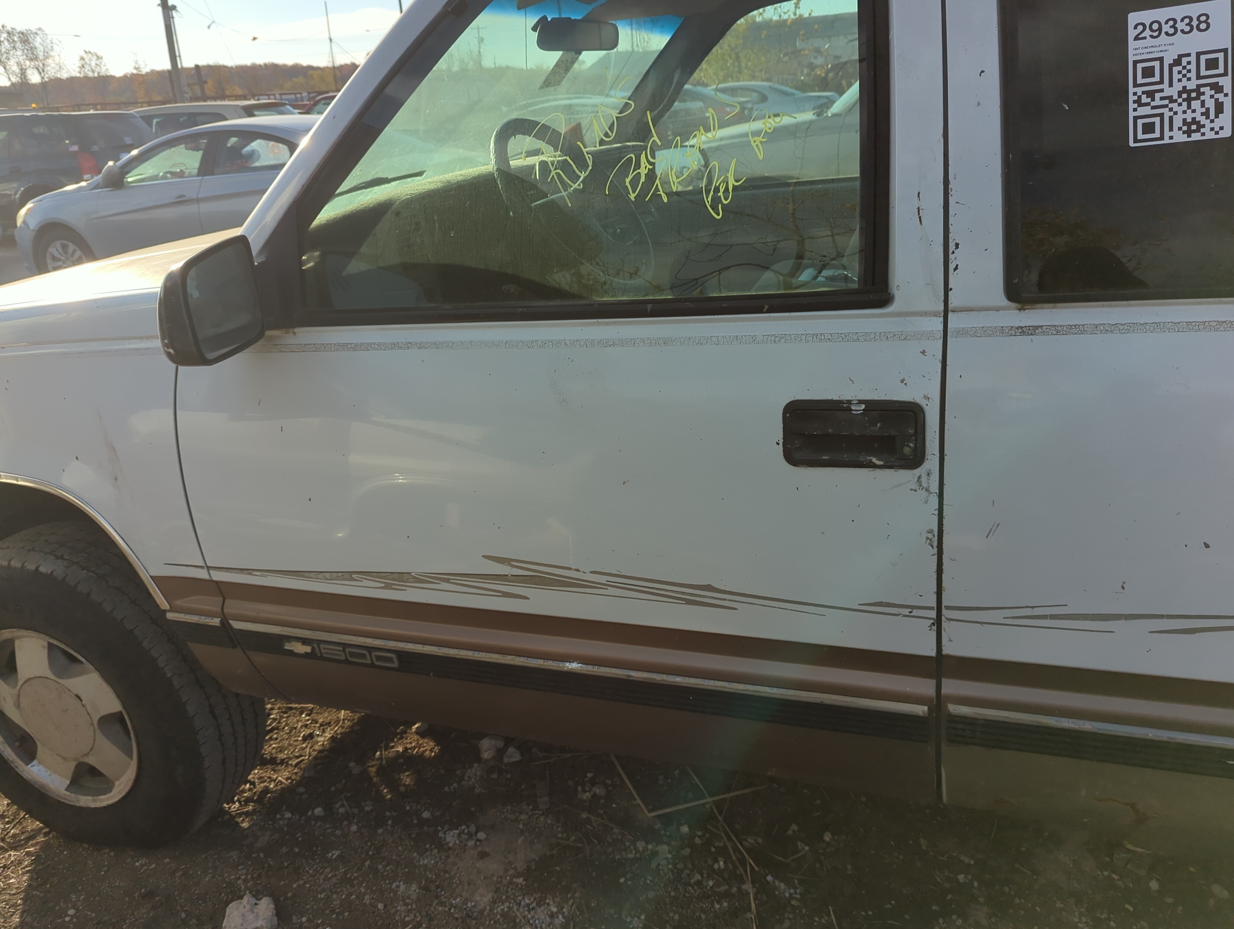 Chevrolet K1500 Driver Front Door Oem 1228042 - Oemusedautoparts1.com