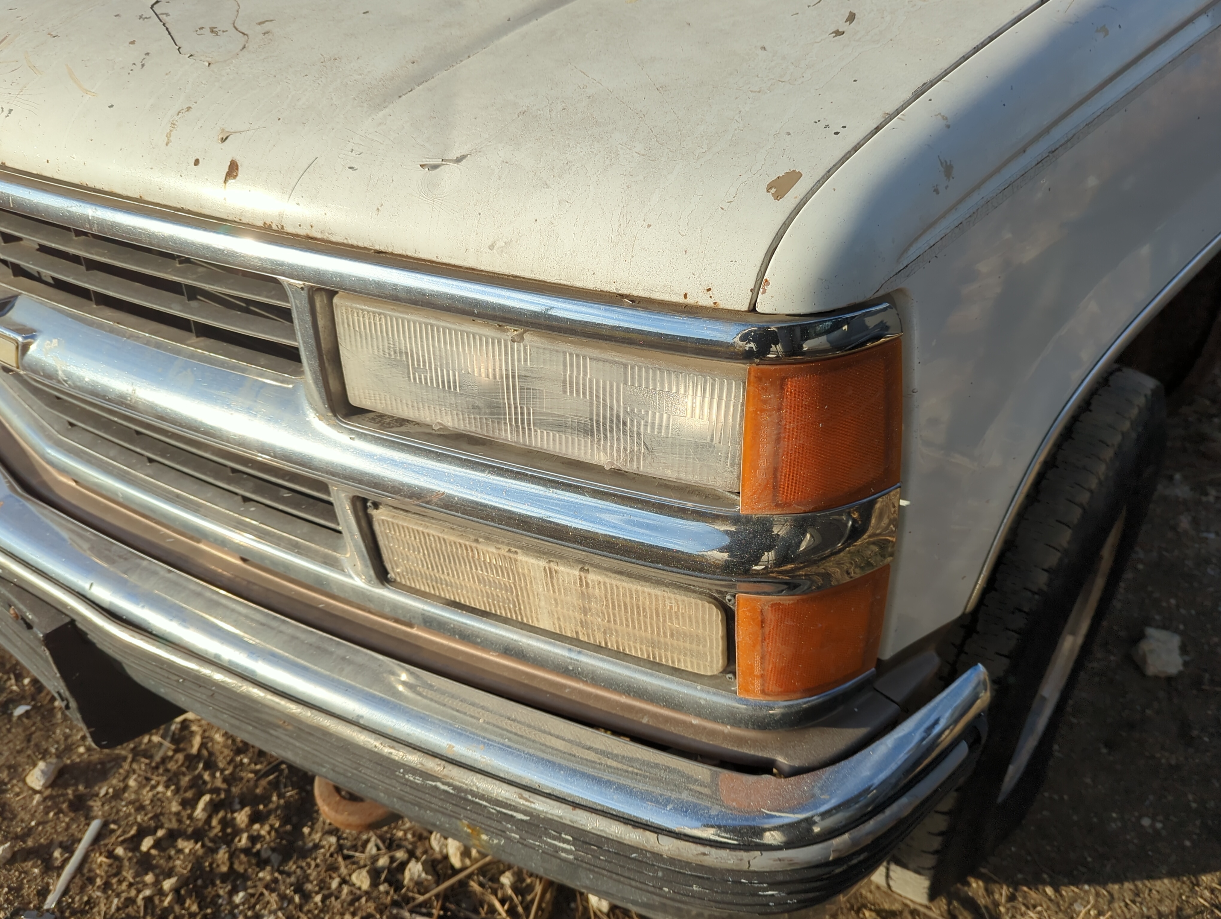 Chevrolet K1500 Driver Left Oem Head Light Headlight Lamp 1228046 - Oemusedautoparts1.com