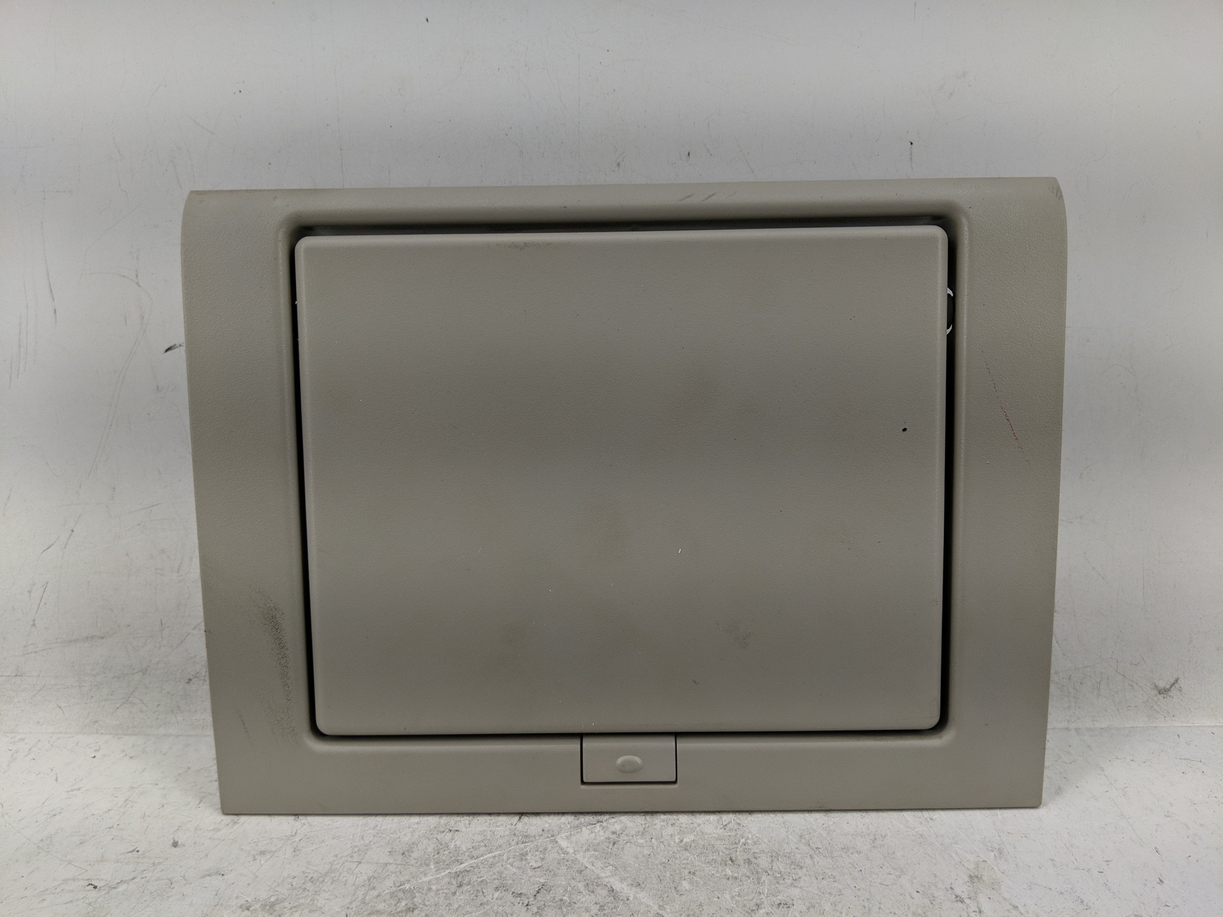 Chevrolet Avalanche 1500 Information Display Screen 1228081 - Oemusedautoparts1.com