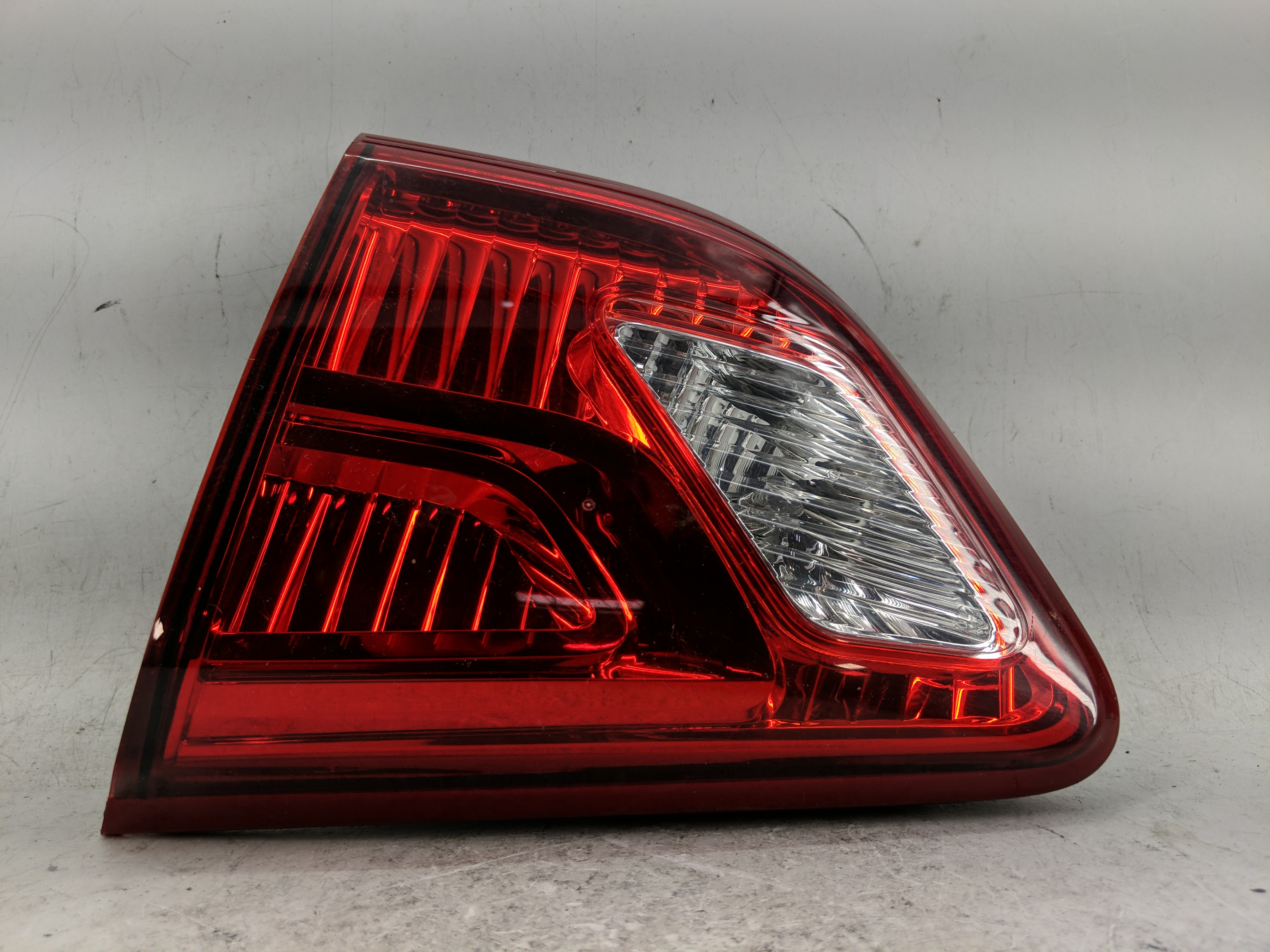 Picture of 2017 Nissan Pathfinder Passenger Right Side Tail Light Taillight Oem 1228123