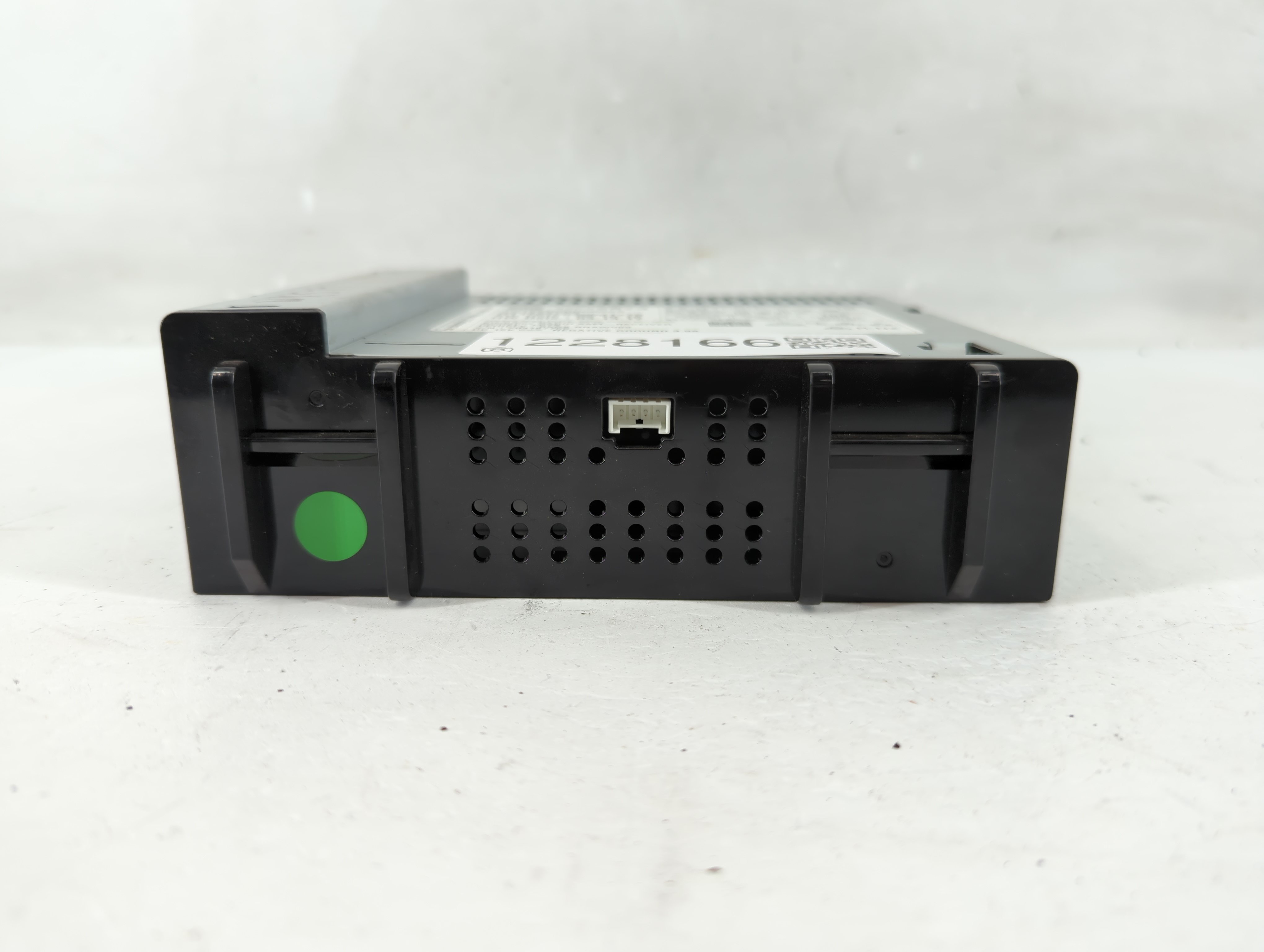 2016-2016 Chevrolet Colorado Am Fm Cd Player Radio Receiver 1228166 - Oemusedautoparts1.com