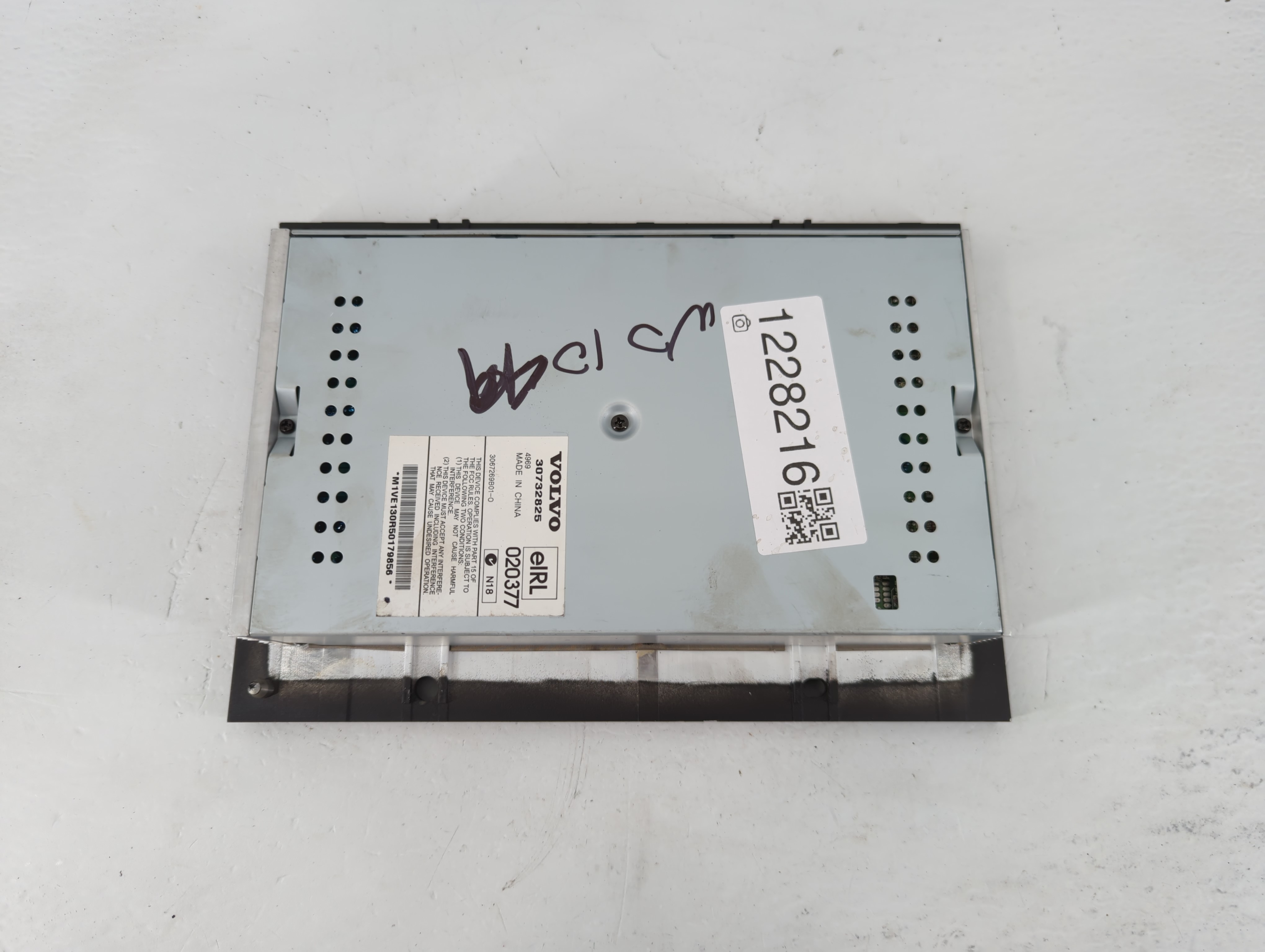 Picture of 2003-2009 Volvo Xc90 Am Fm Cd Player Radio Receiver 1228216