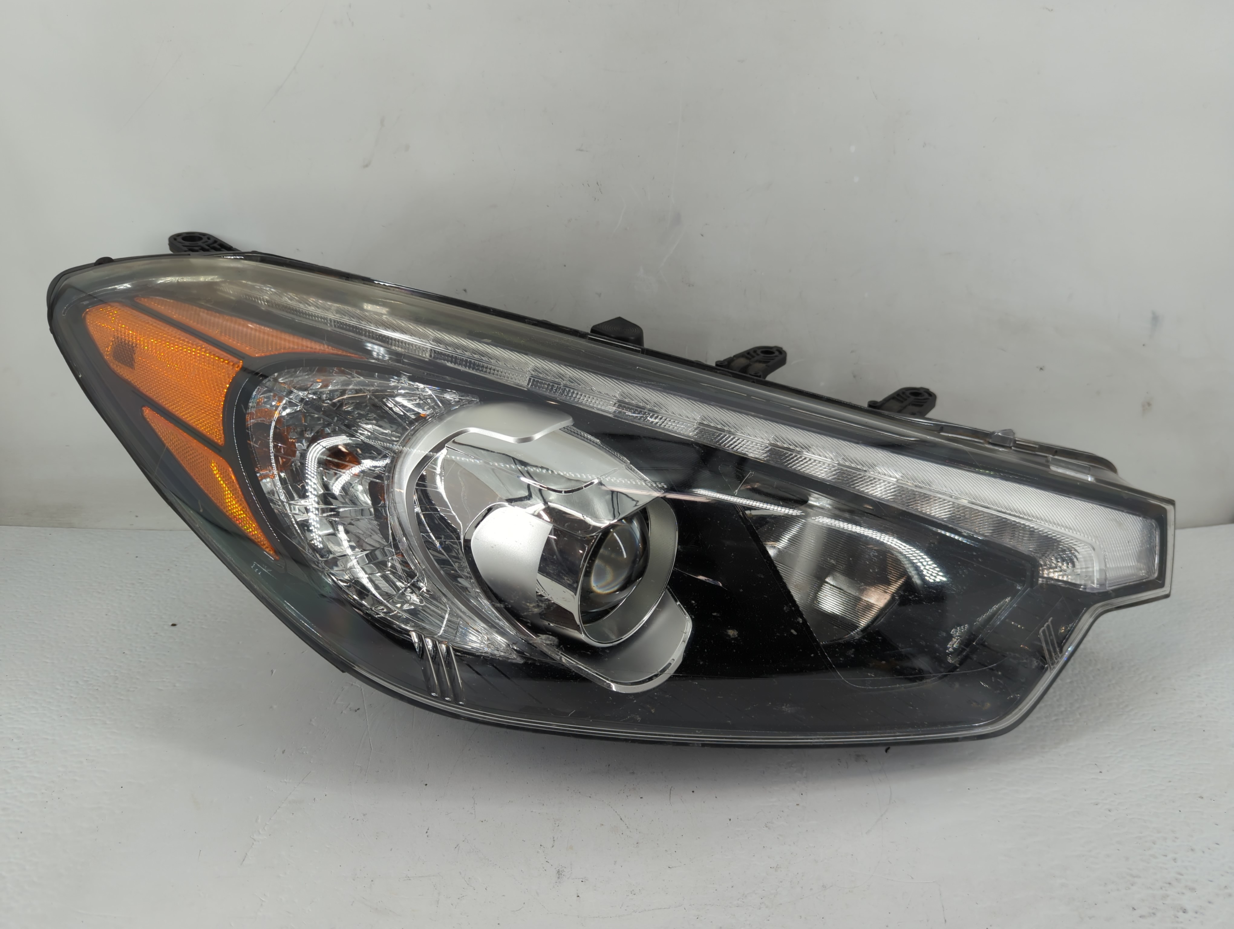 Picture of 2014-2016 Kia Forte Passenger Right Oem Head Light Headlight Lamp 1228249