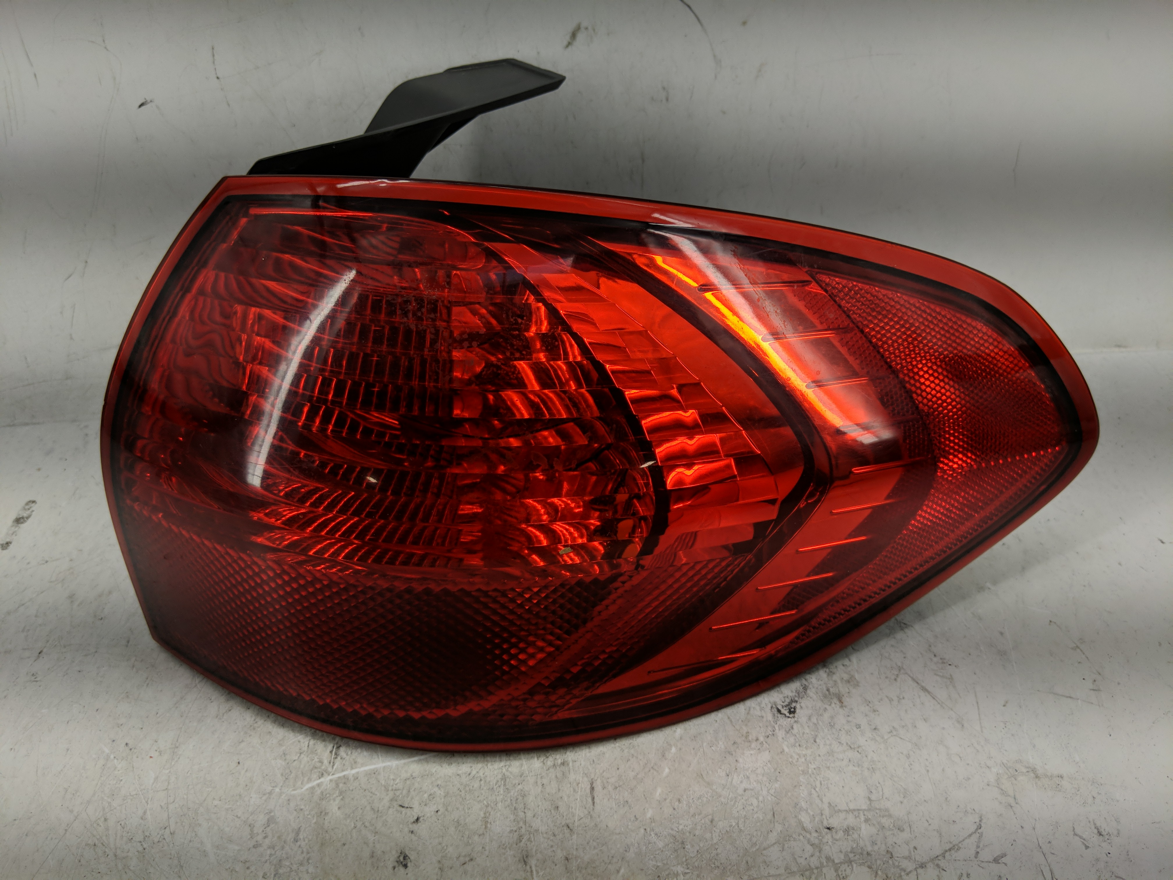 Picture of 2008-2014 Subaru Tribeca Passenger Right Side Tail Light Taillight Oem 1228320