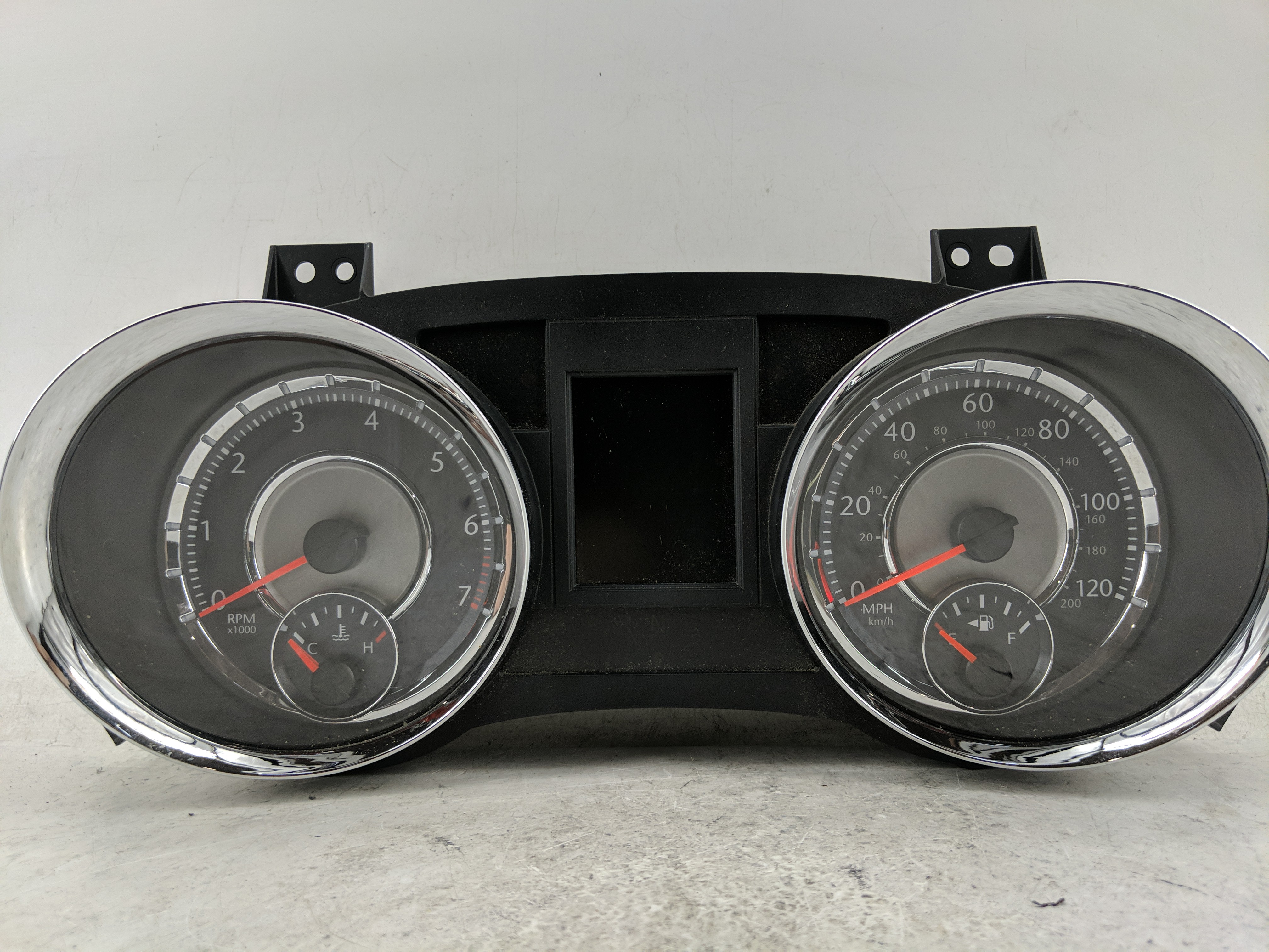 Picture of 2012-2012 Chrysler Town & Country Speedometer Instrument Cluster Gauges 1228328