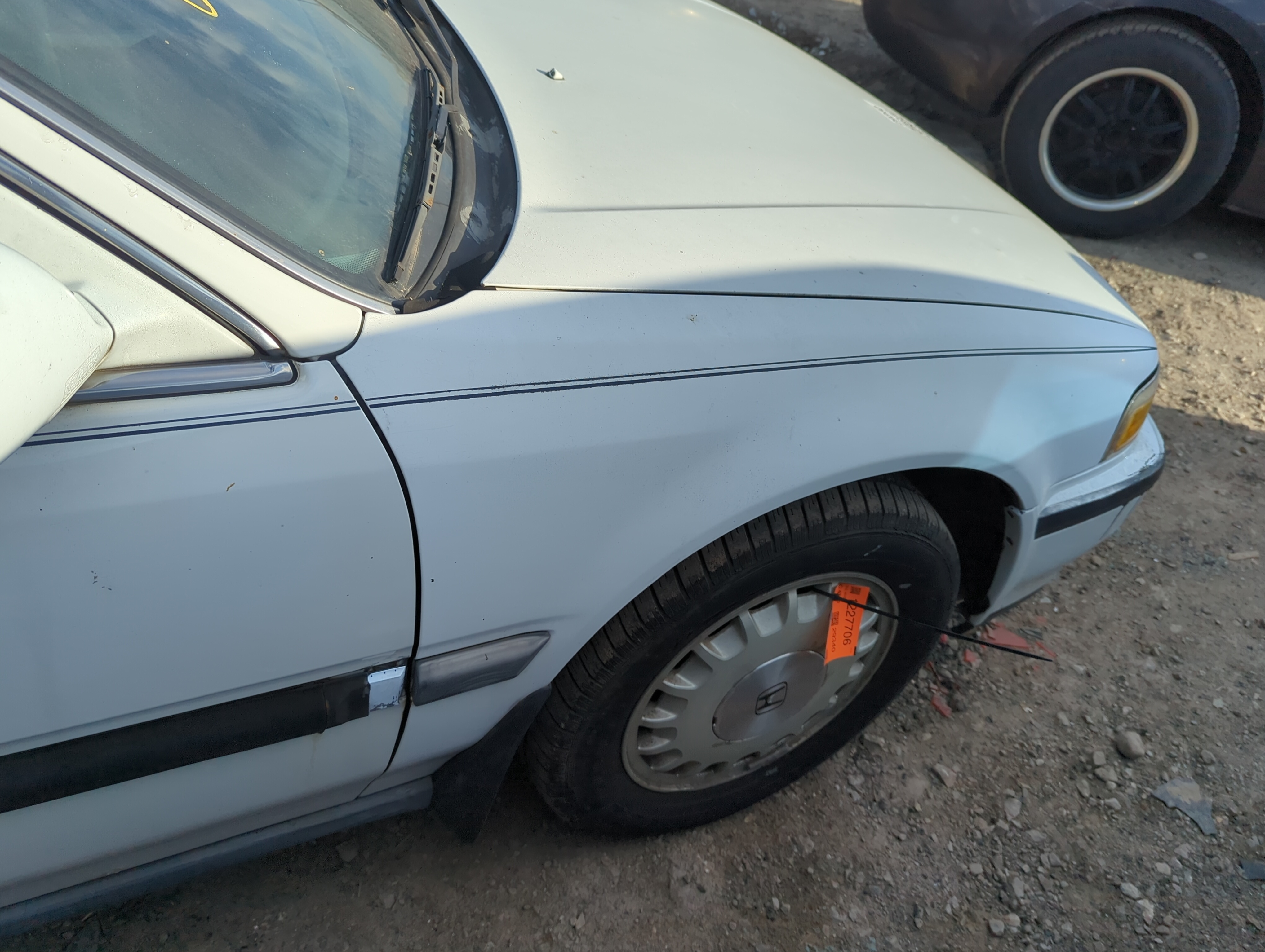 1991 Honda Accord Passenger Fender 1228685 - Oemusedautoparts1.com