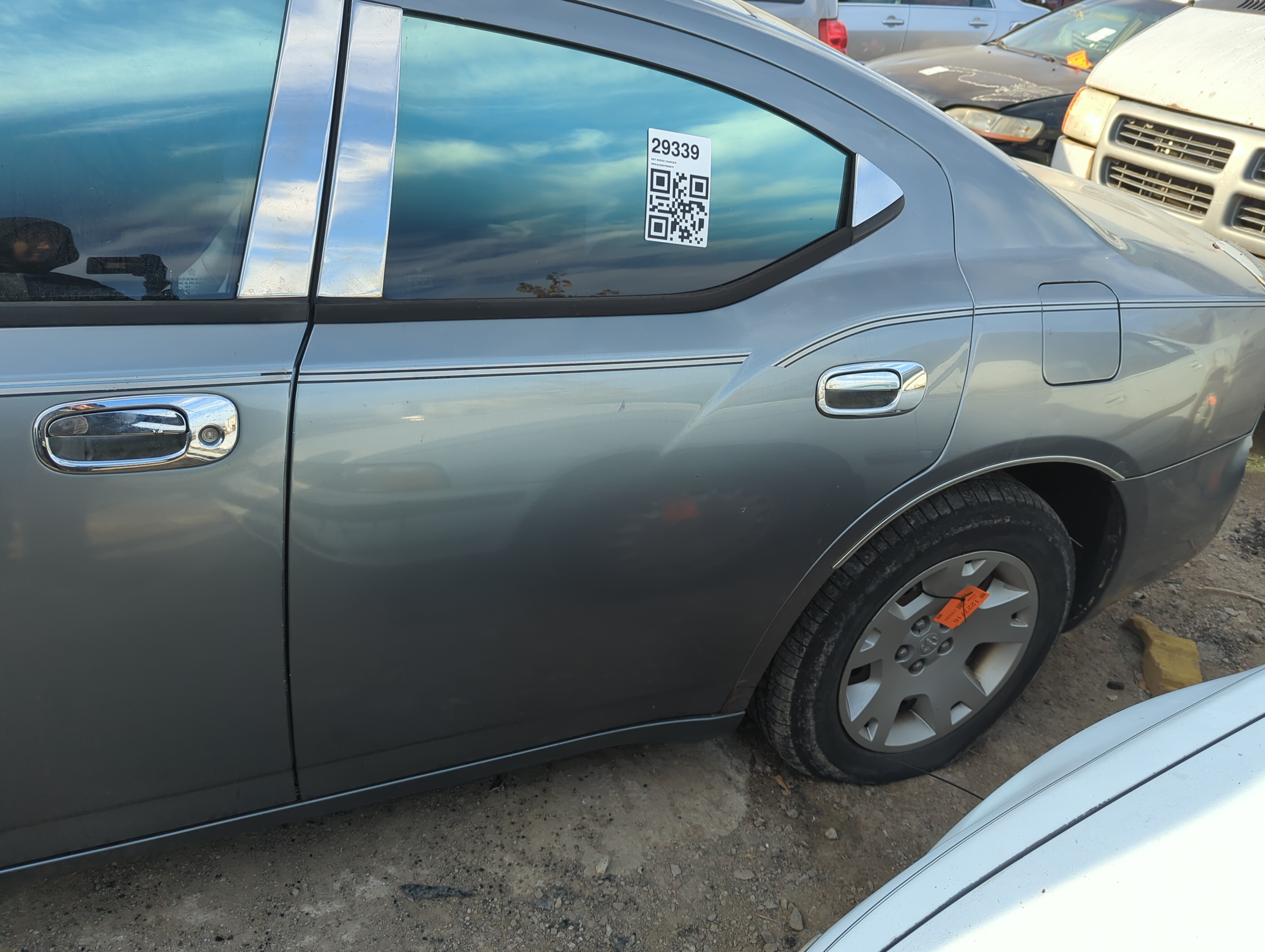 Picture of 2006-2010 Dodge Charger Driver Rear Door Oem 1228746