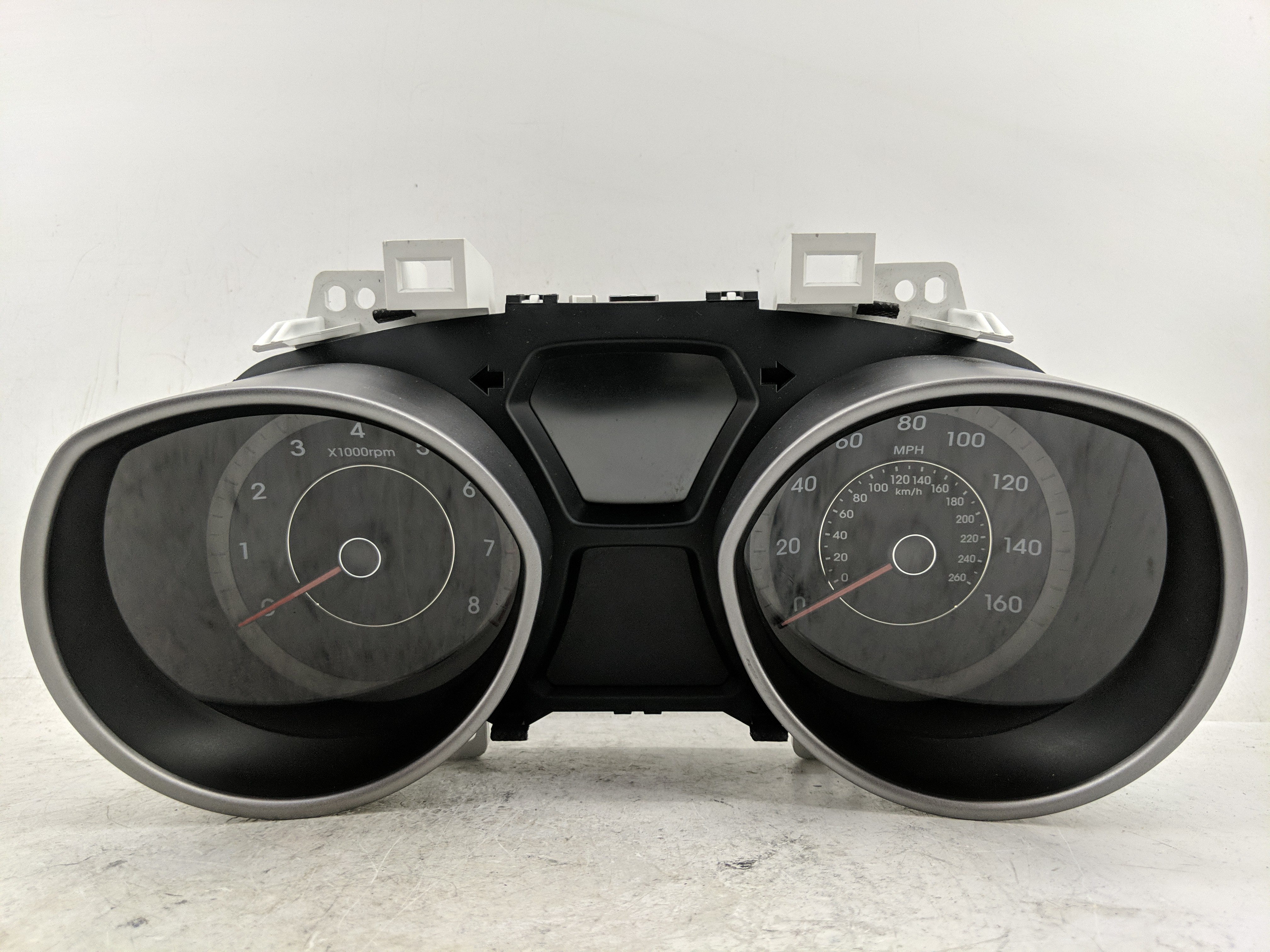 Picture of 2013-2013 Hyundai Elantra Speedometer Instrument Cluster Gauges 1228860