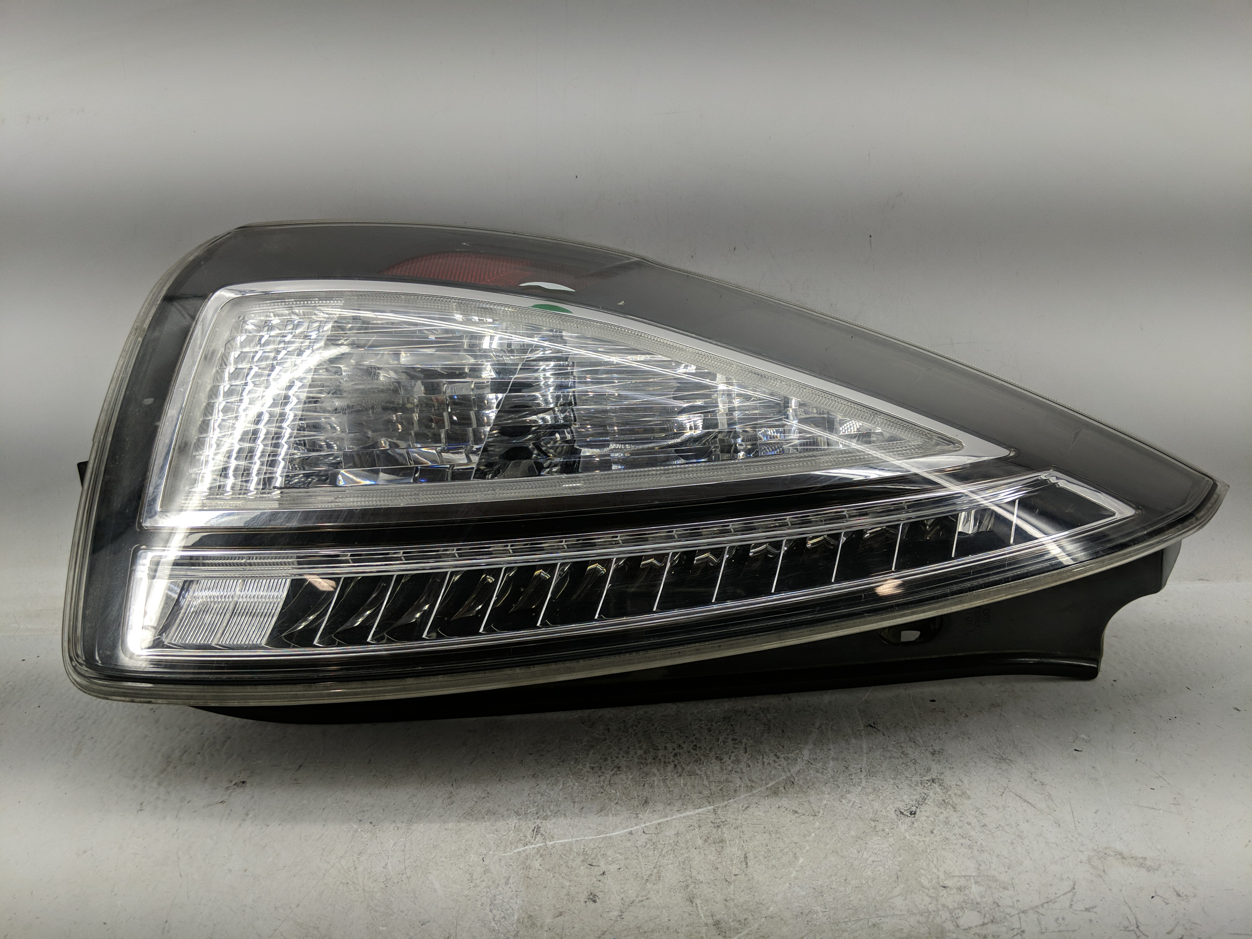 2008-2010 Mazda 5 Driver Left Side Tail Light Taillight Oem 1228868 - Oemusedautoparts1.com