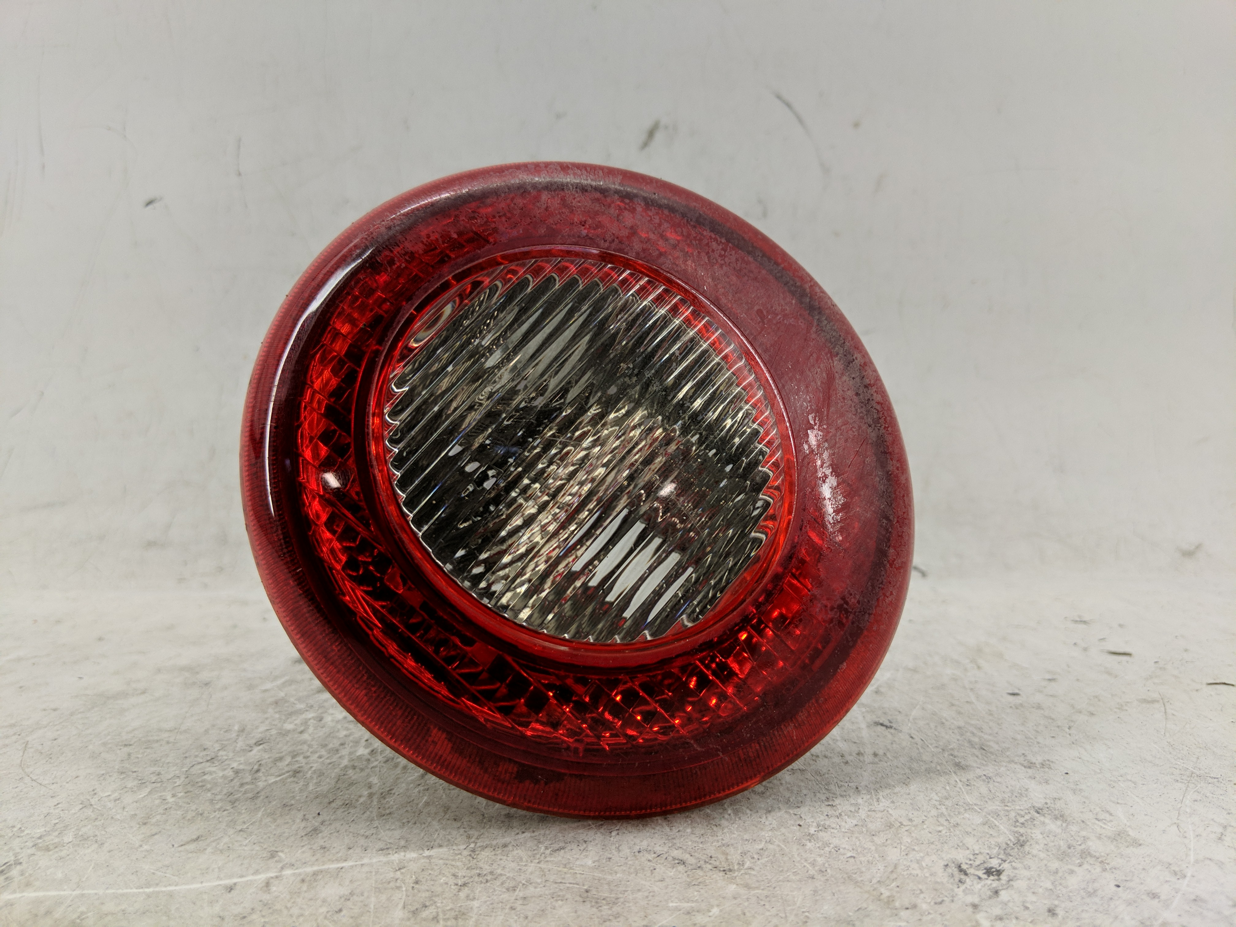 Picture of 2006-2011 Chevrolet Hhr Passenger Right Side Tail Light Taillight Oem 1228915