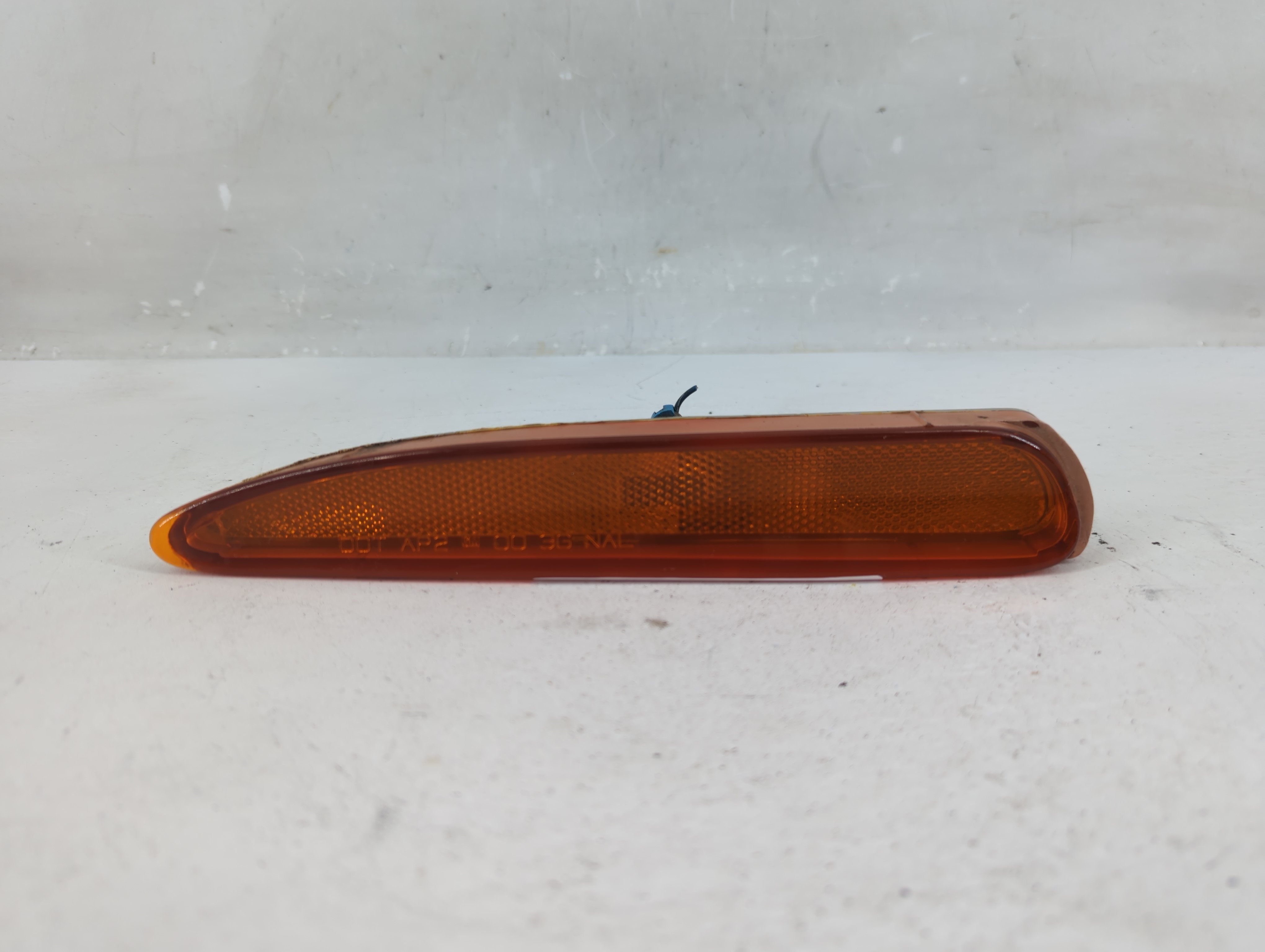 Picture of 2001-2003 Oldsmobile Aurora Passenger Right Oem Front Light Lamp 1228962