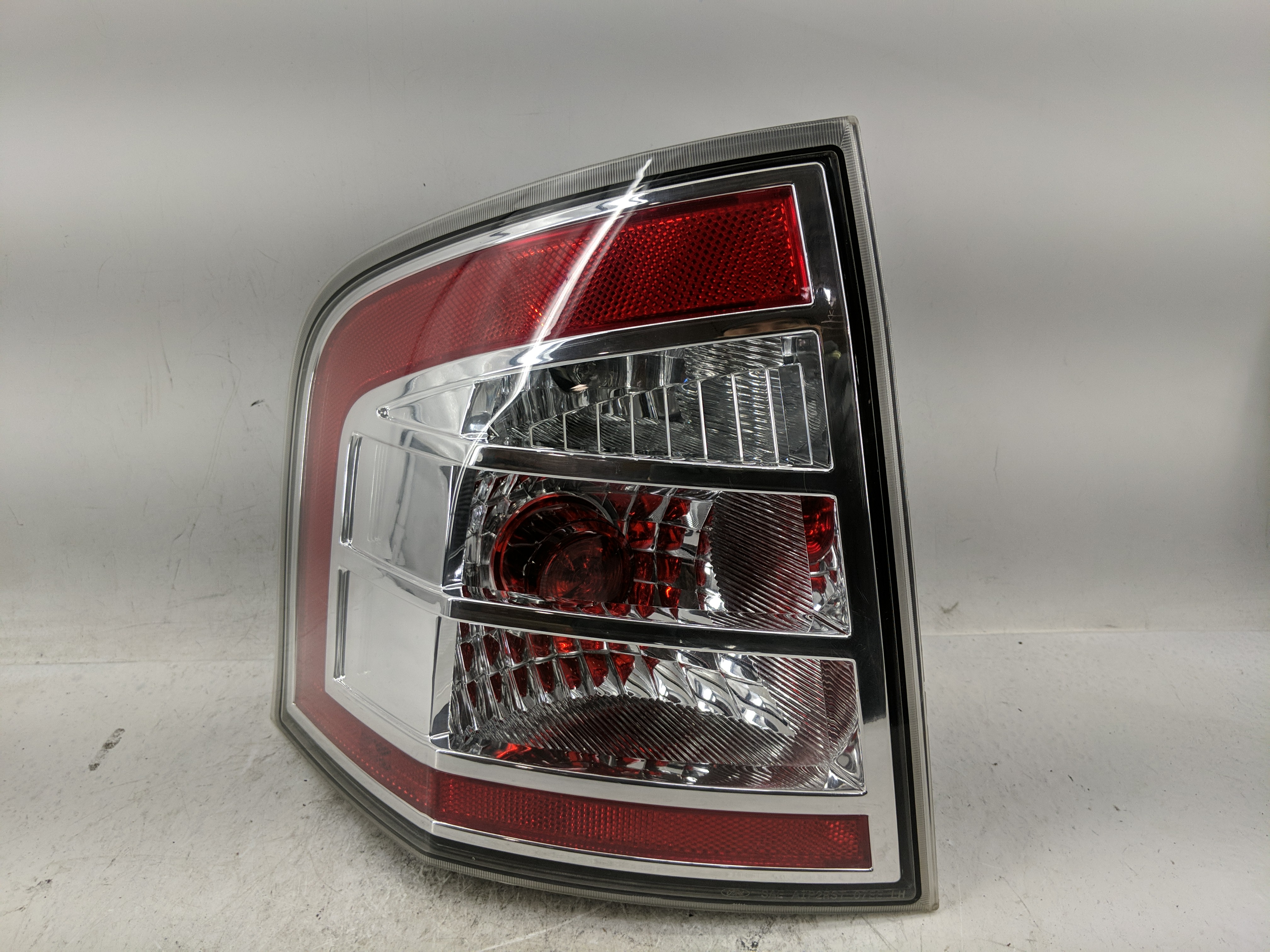 2007-2010 Ford Edge Driver Left Side Tail Light Taillight Oem 1228970 - Oemusedautoparts1.com