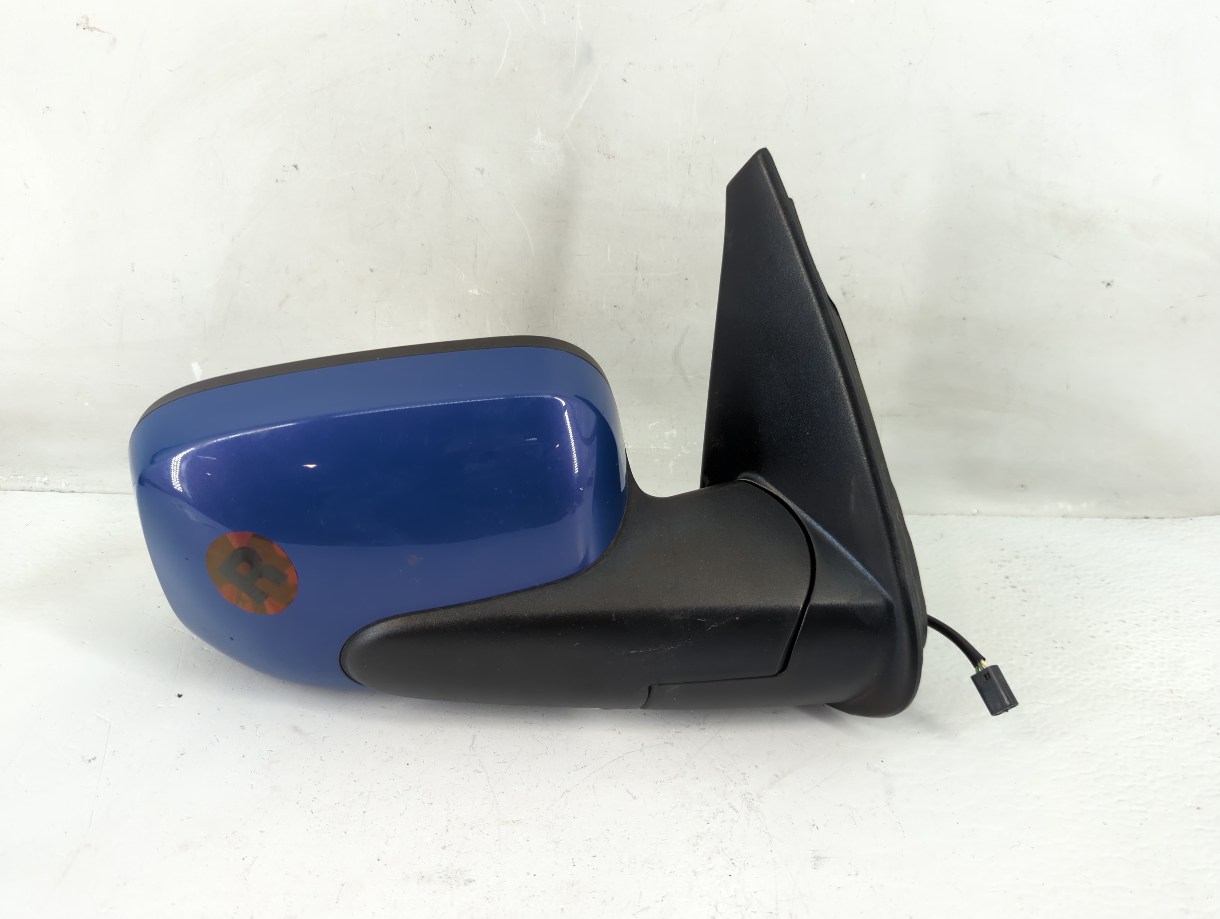 2007-2011 Chevrolet Hhr Passenger Right Side View Power Door Mirror 1228981 - Oemusedautoparts1.com