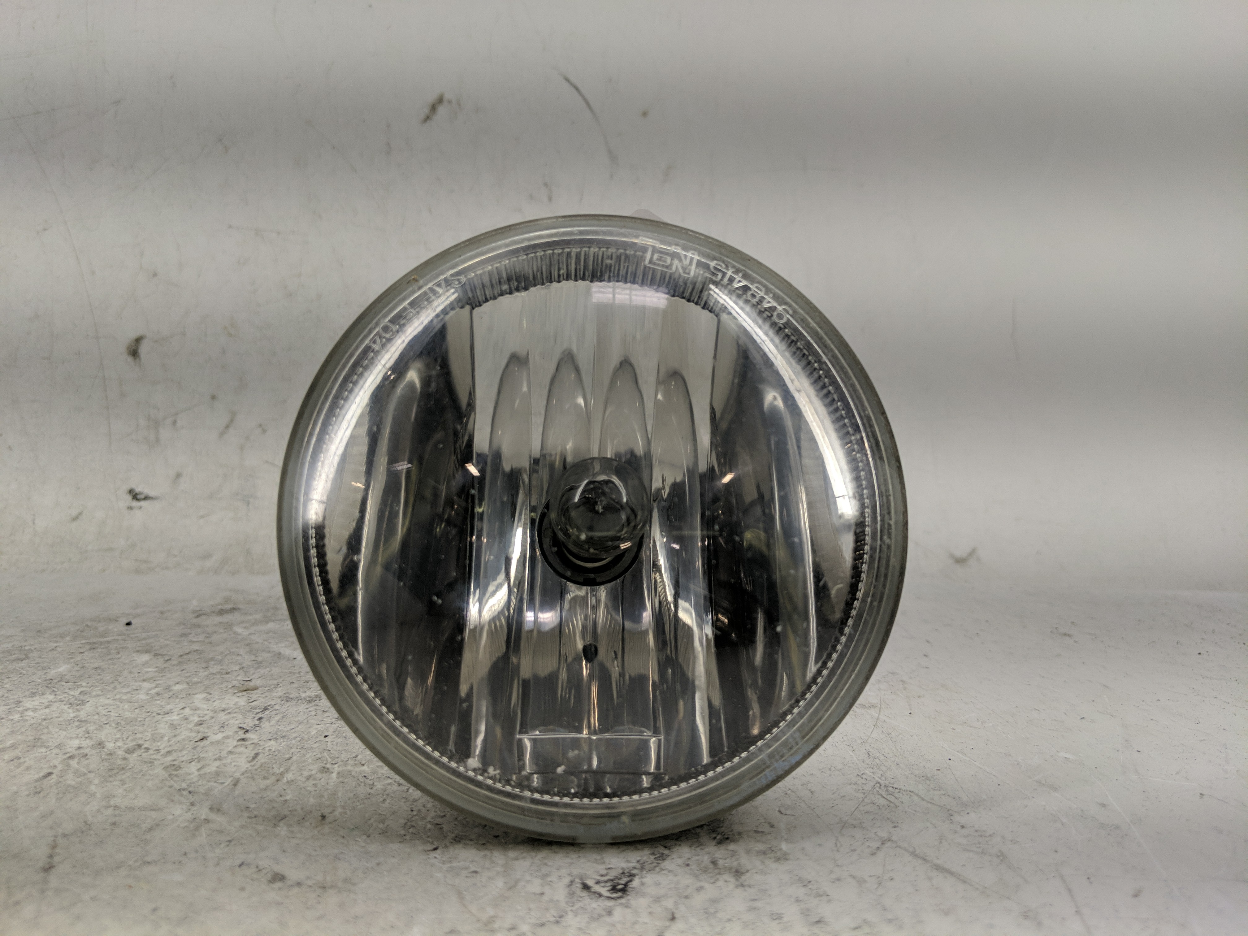 2007-2014 Gmc Yukon Driver Left Oem Front Light Lamp 1228988 - Oemusedautoparts1.com