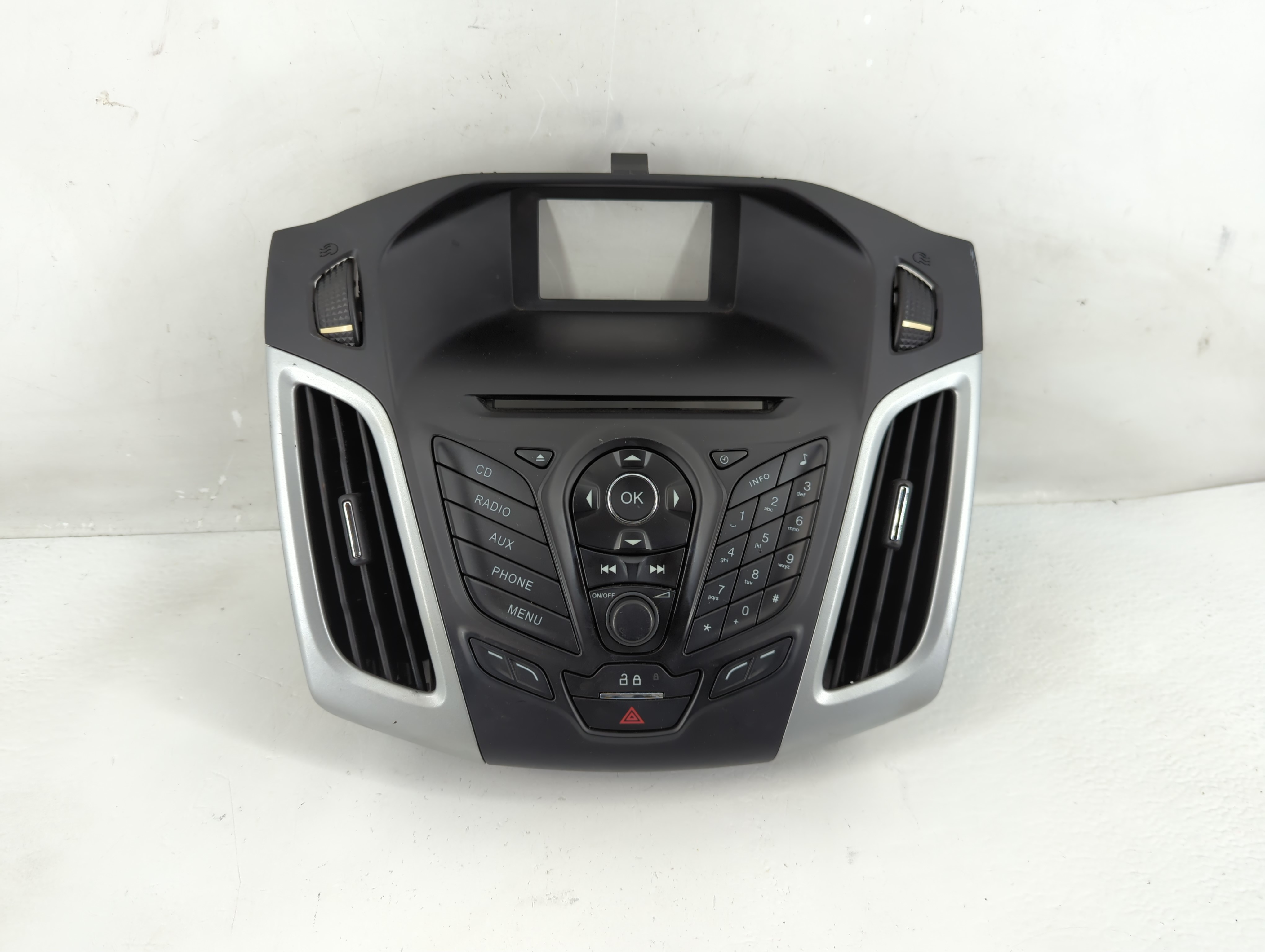 2012-2013 Ford Focus Am Fm Cd Player Radio Receiver 1229004 - Oemusedautoparts1.com