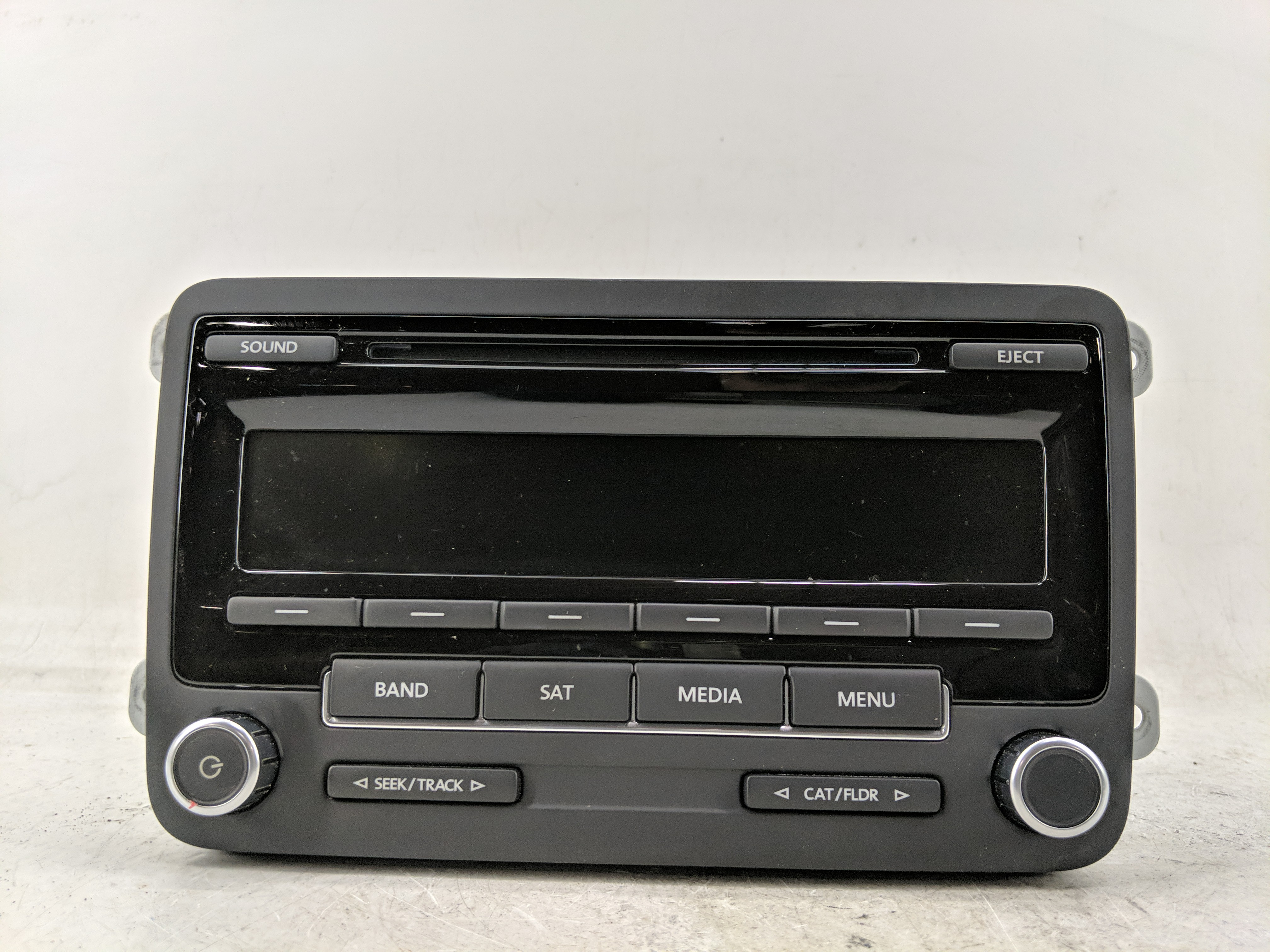 2012-2014 Volkswagen Gti Am Fm Cd Player Radio Receiver 1229005 - Oemusedautoparts1.com