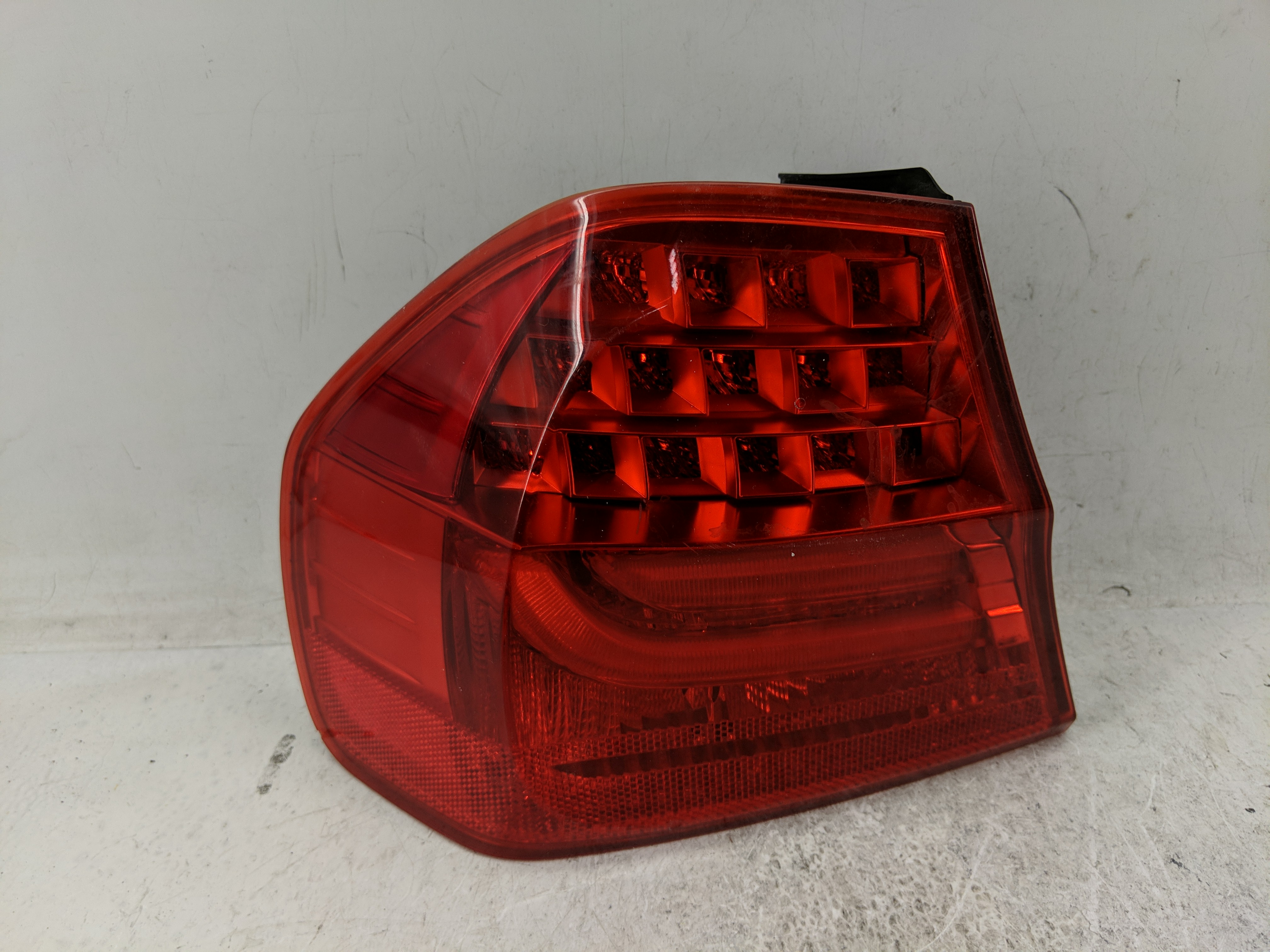 Picture of 2009-2011 Bmw 328i Driver Left Side Tail Light Taillight Oem 1229012