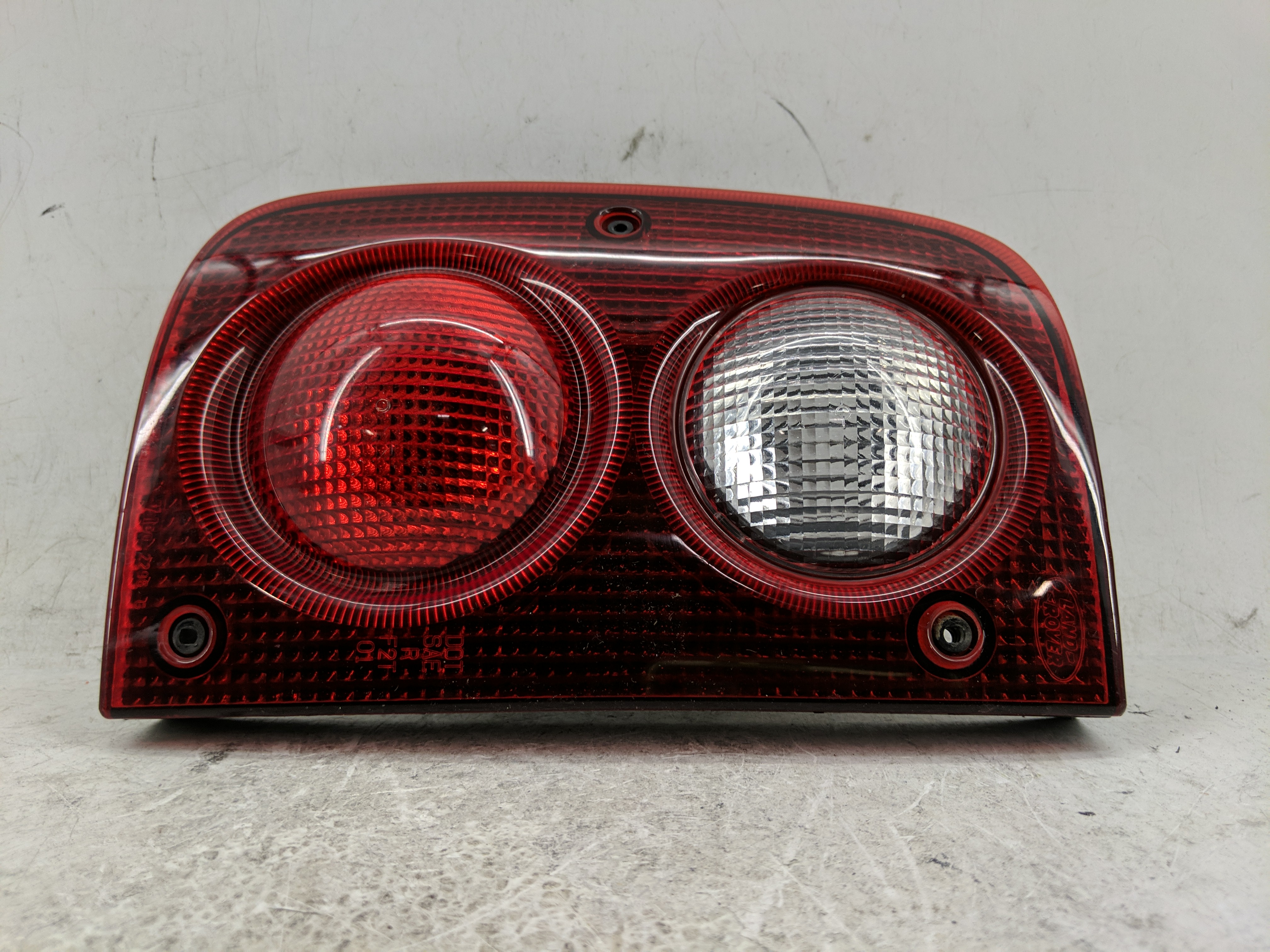 Picture of 2002 Land Rover Freelander Driver Left Side Tail Light Taillight Oem 1229024