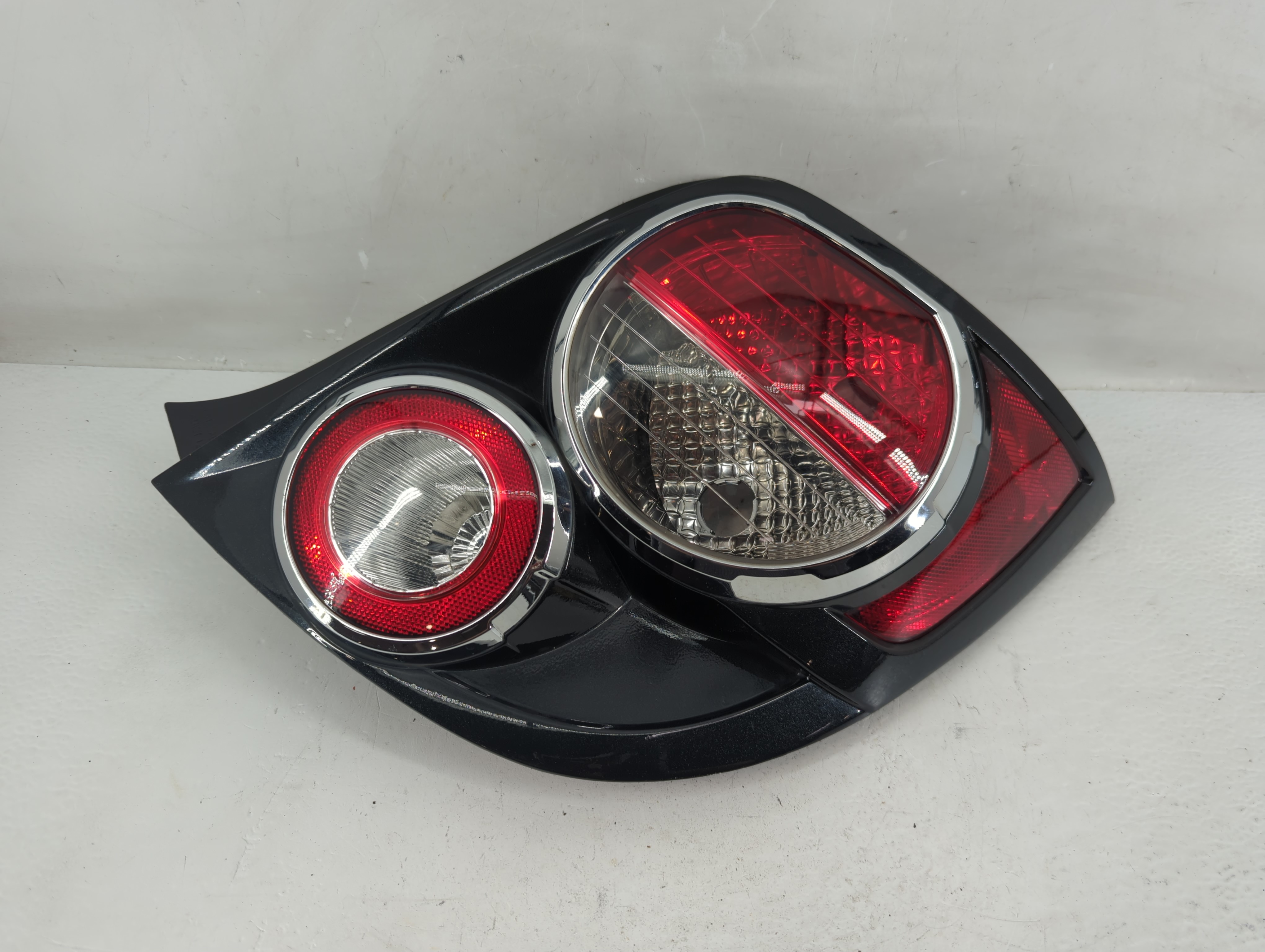 2012-2016 Chevrolet Sonic Passenger Right Side Tail Light Taillight Oem 1229115 - Oemusedautoparts1.com