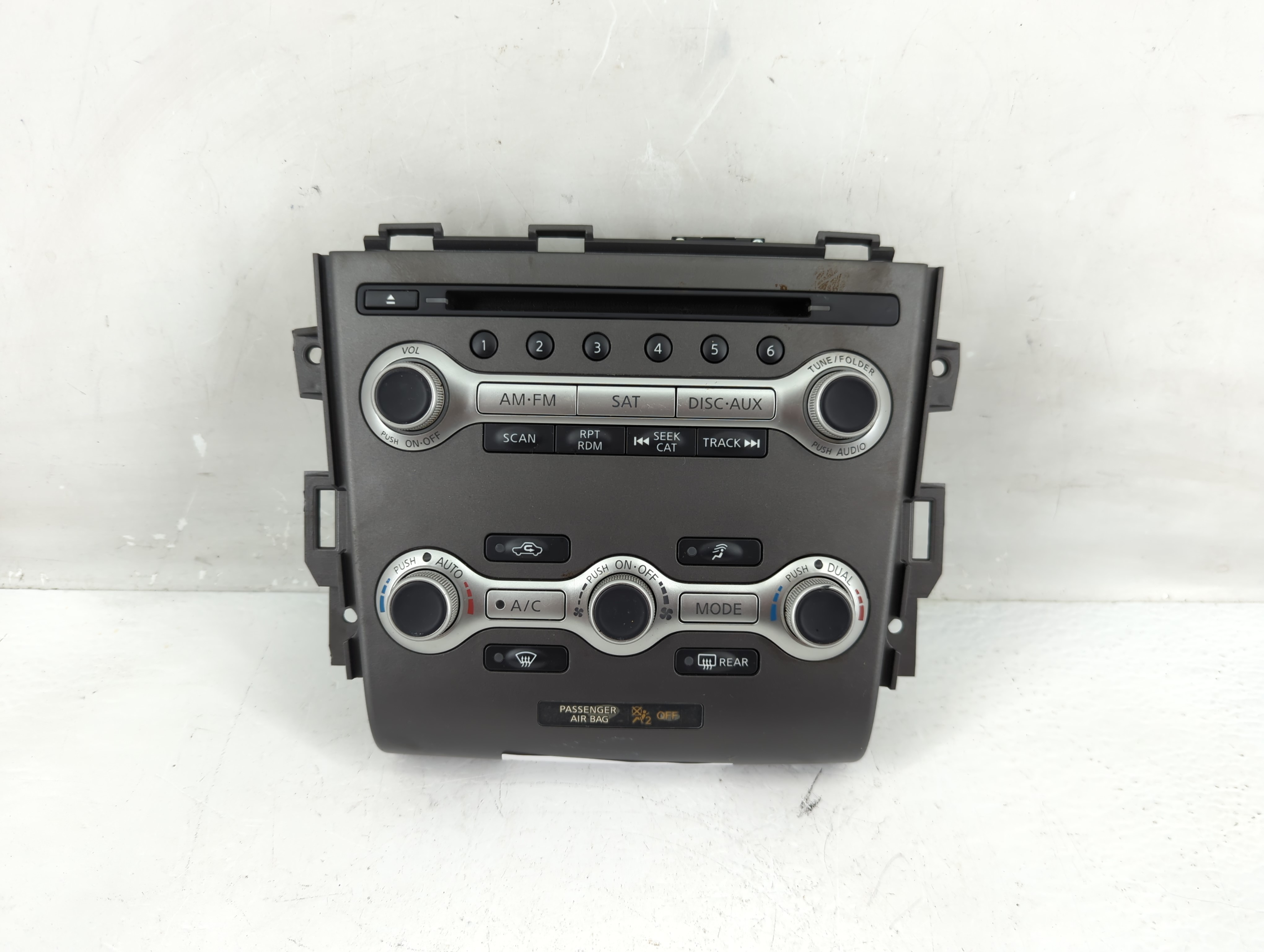 2011-2014 Nissan Murano Am Fm Cd Player Radio Receiver 1229132 - Oemusedautoparts1.com