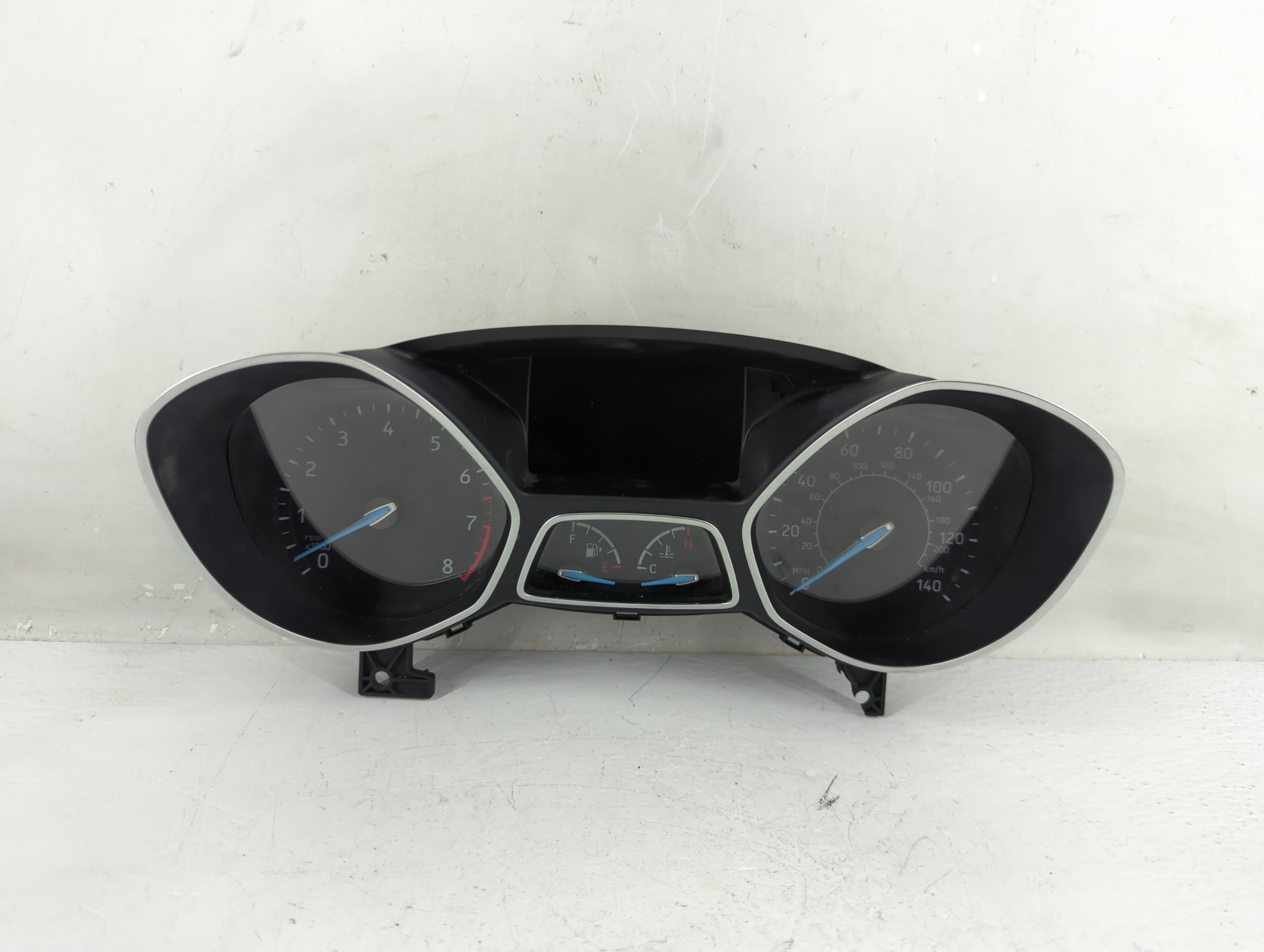2016-2016 Ford Focus Speedometer Instrument Cluster Gauges 1229168 - Oemusedautoparts1.com