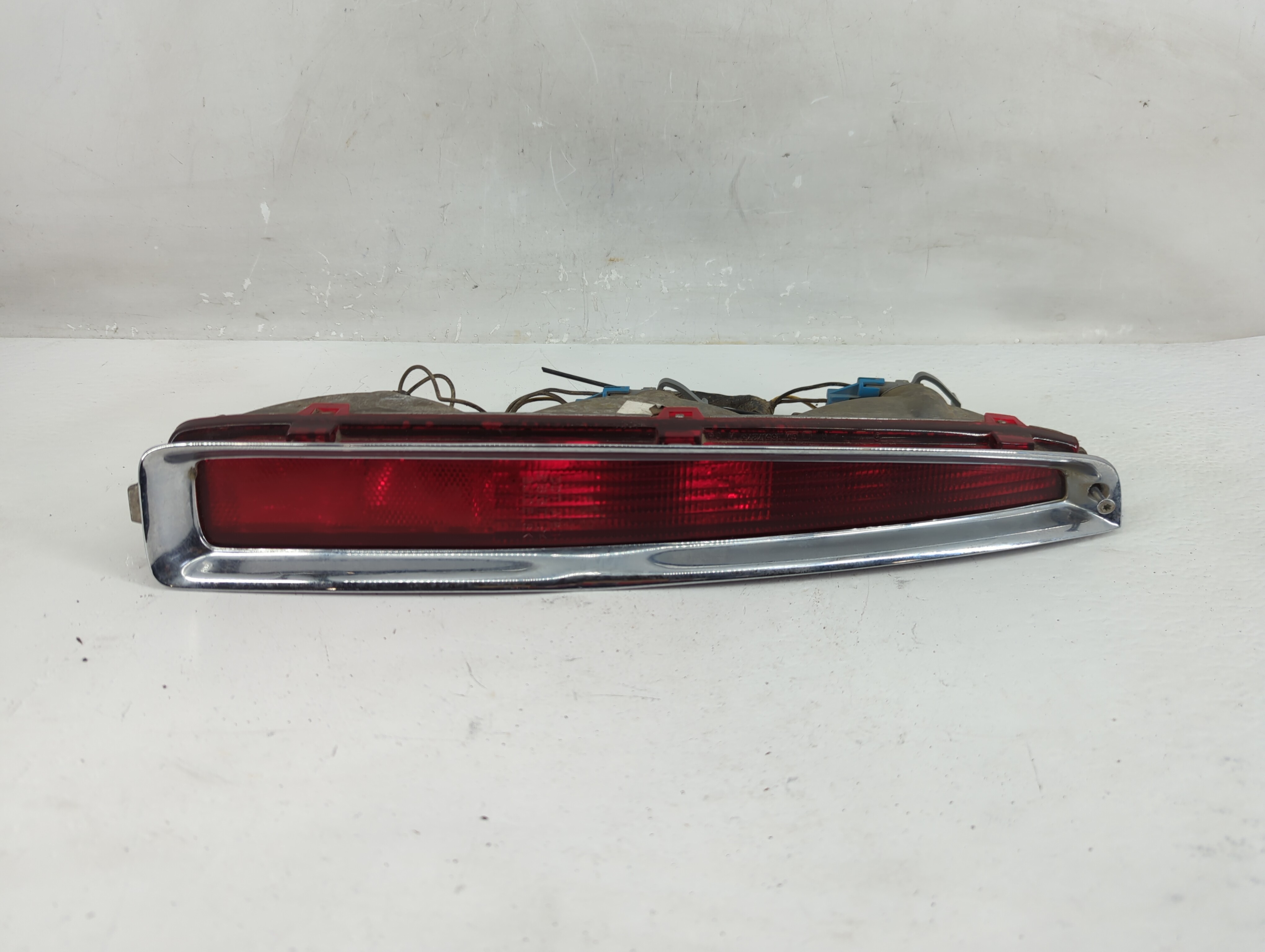 1994-1999 Cadillac Deville Driver Left Side Tail Light Taillight Oem 1229218 - Oemusedautoparts1.com