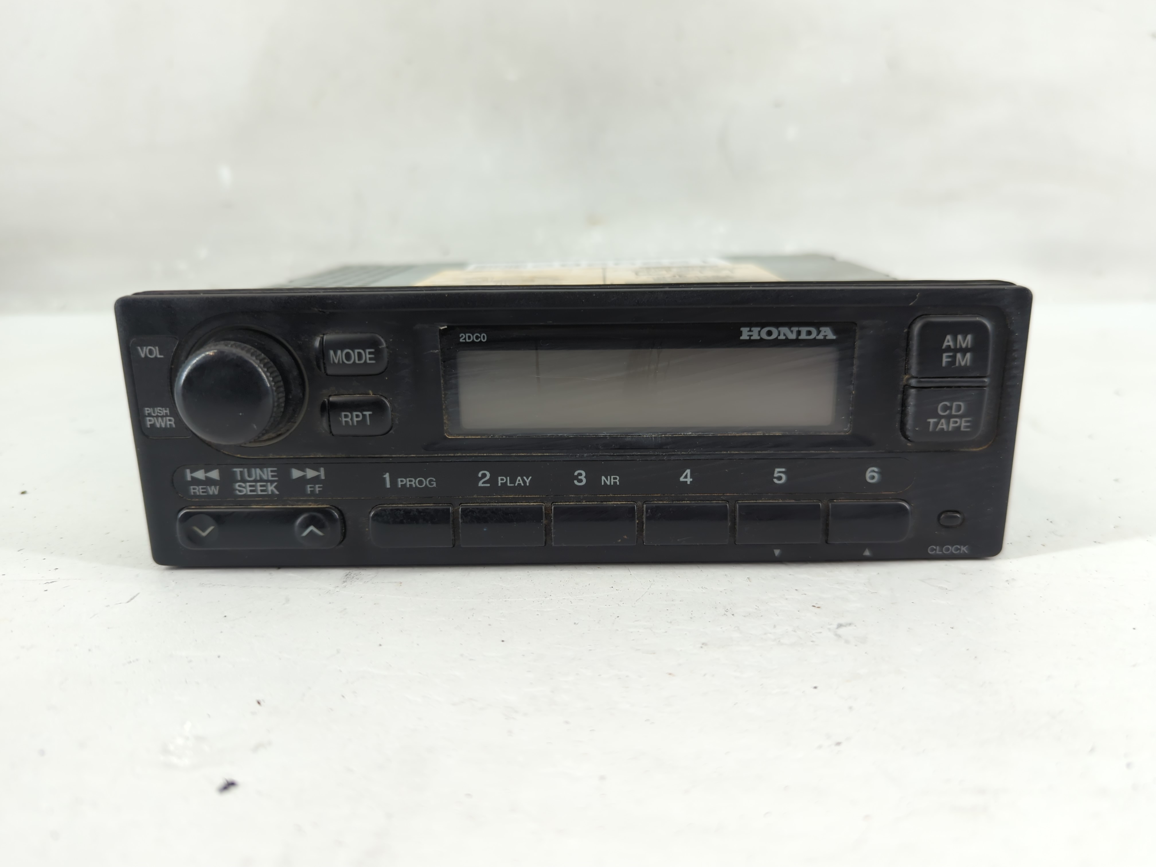 1999-2000 Honda Civic Am Fm Cd Player Radio Receiver 1229282 - Oemusedautoparts1.com