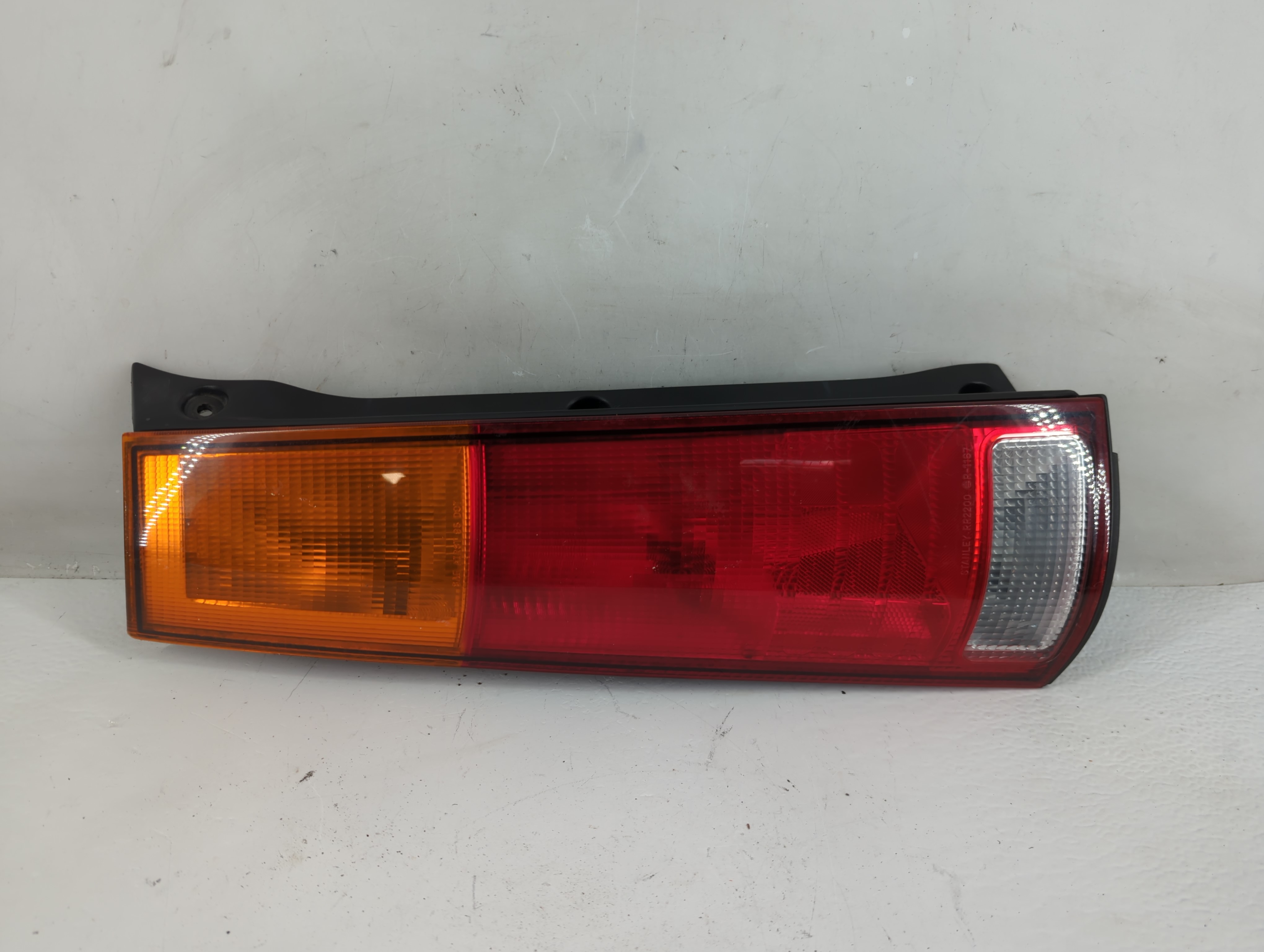 Picture of 1997-2001 Honda Cr-v Driver Left Side Tail Light Taillight Oem 1229305