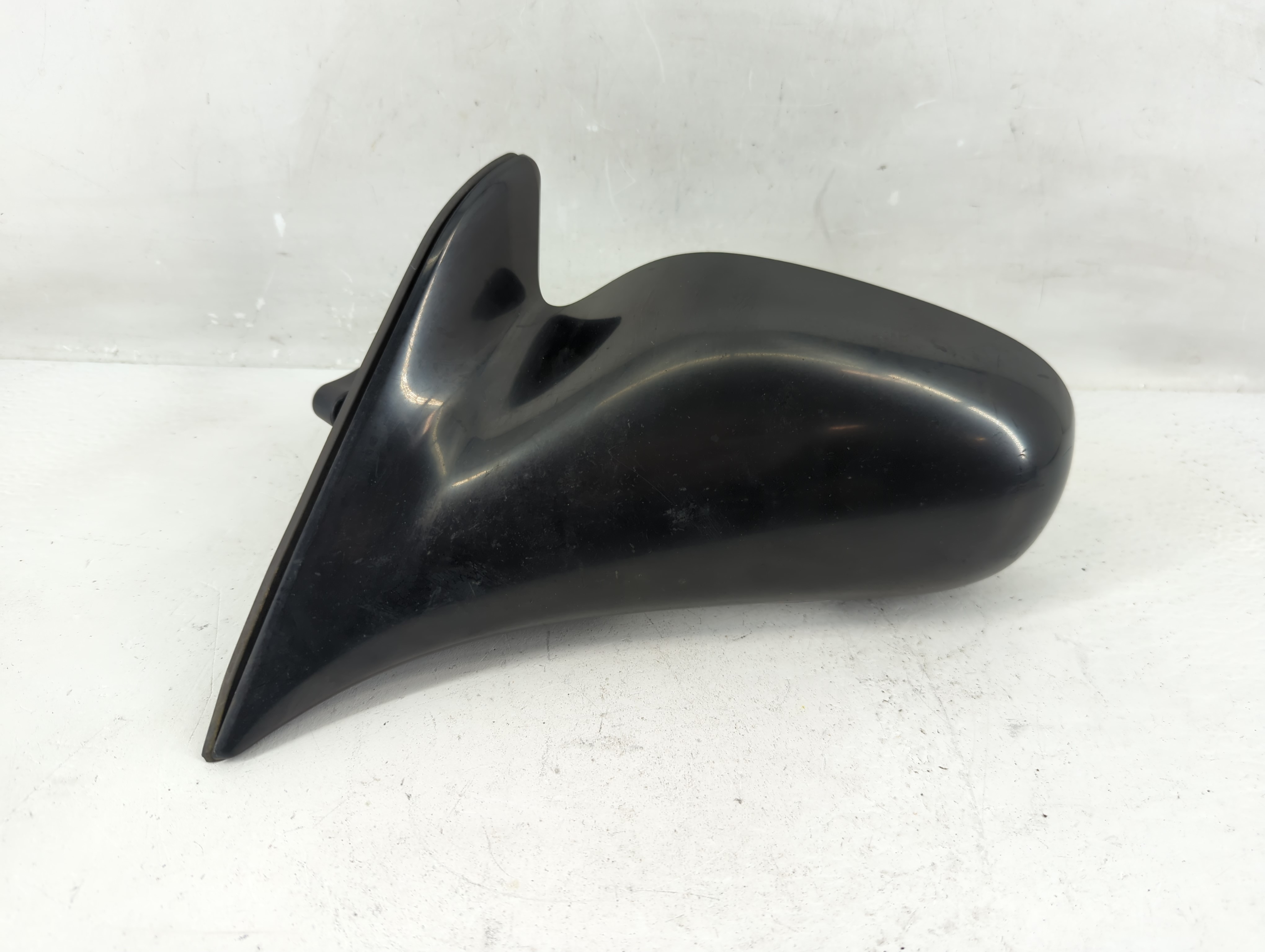 1998-2002 Toyota Corolla Driver Left Side View Power Door Mirror Black 1229405 - Oemusedautoparts1.com