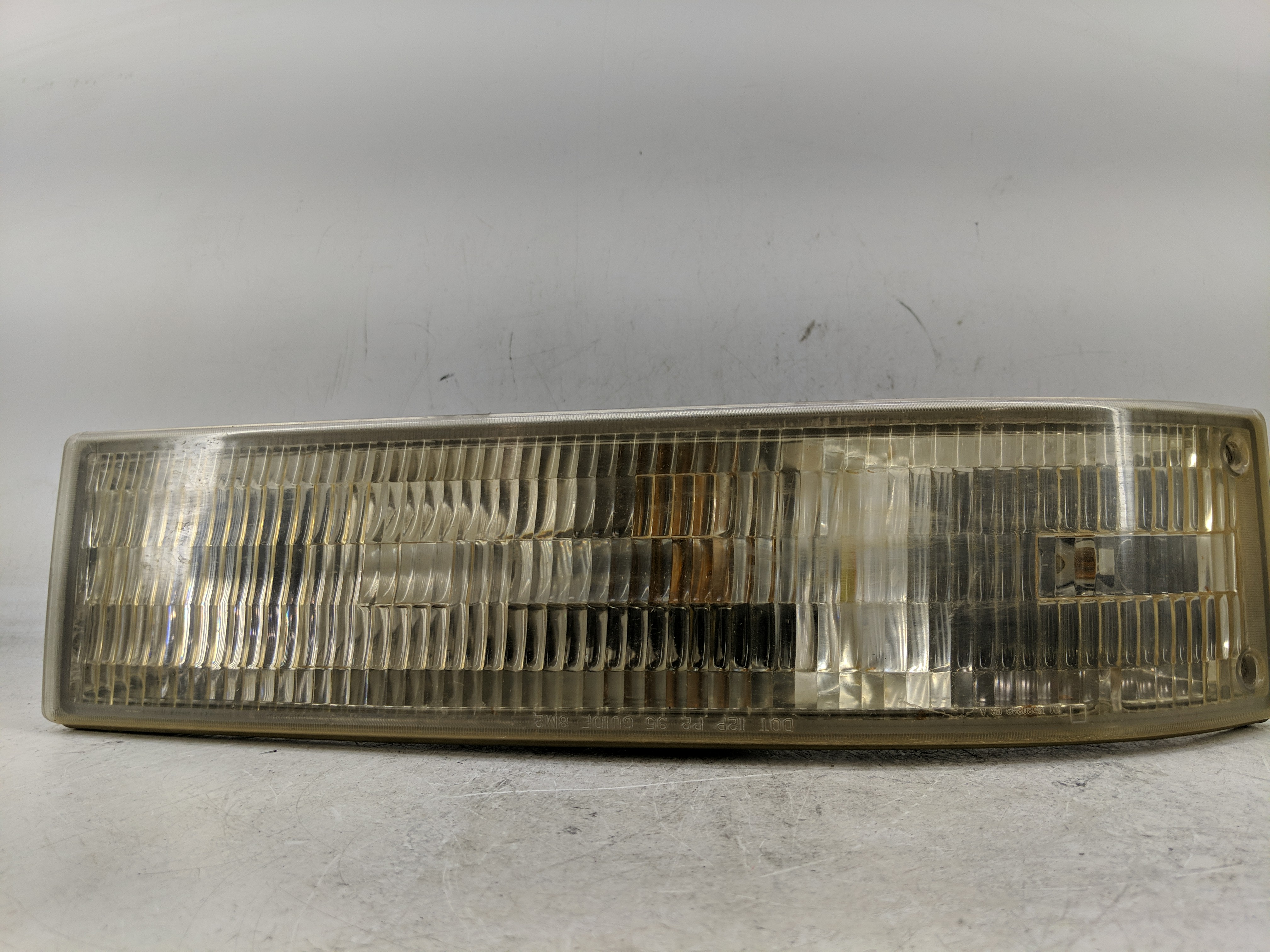 Pontiac Safari Passenger Right Oem Front Light Lamp 1229408 - Oemusedautoparts1.com