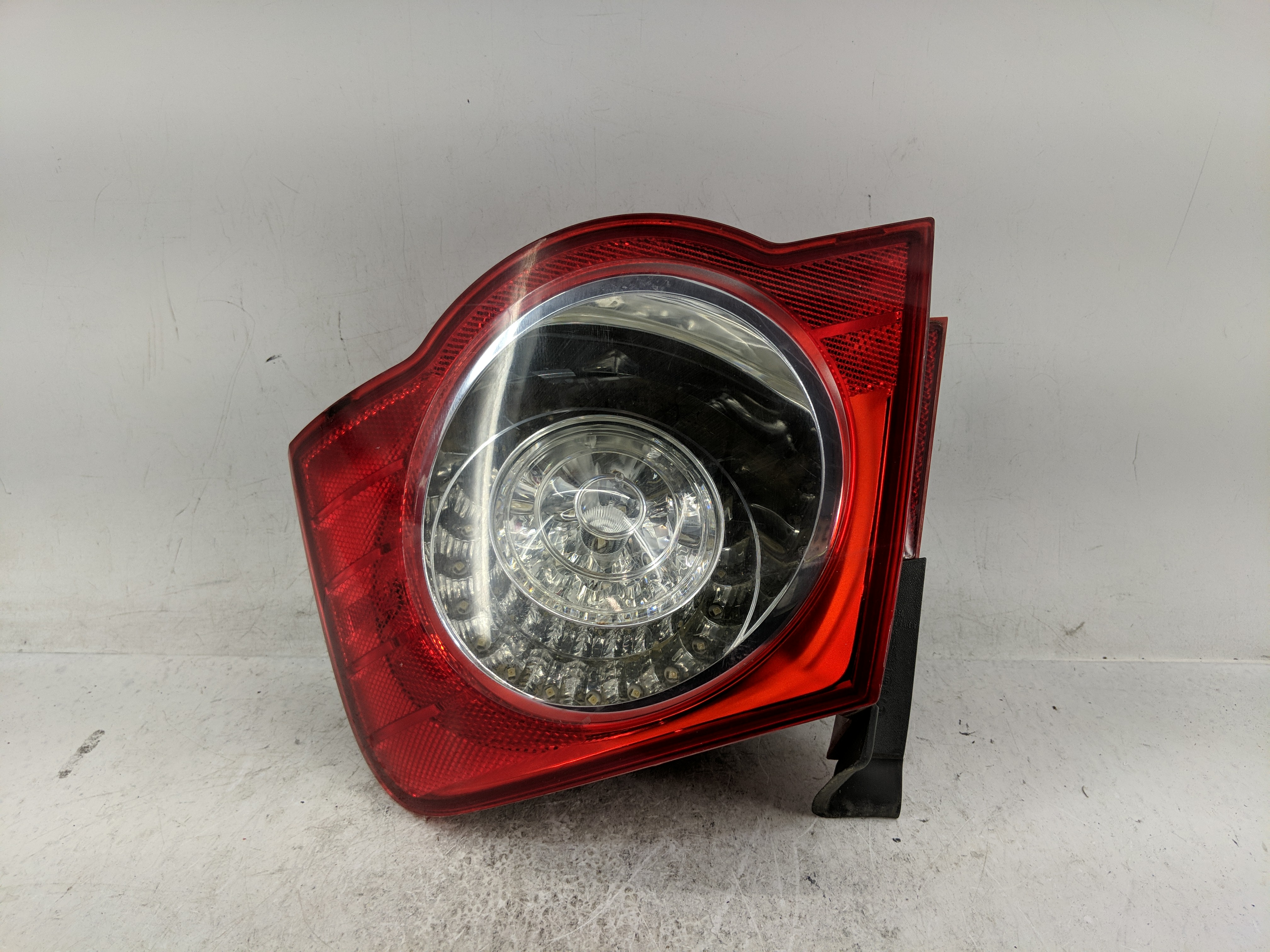 2006 Volkswagen Passat Passenger Right Side Tail Light Taillight Oem 1229499 - Oemusedautoparts1.com