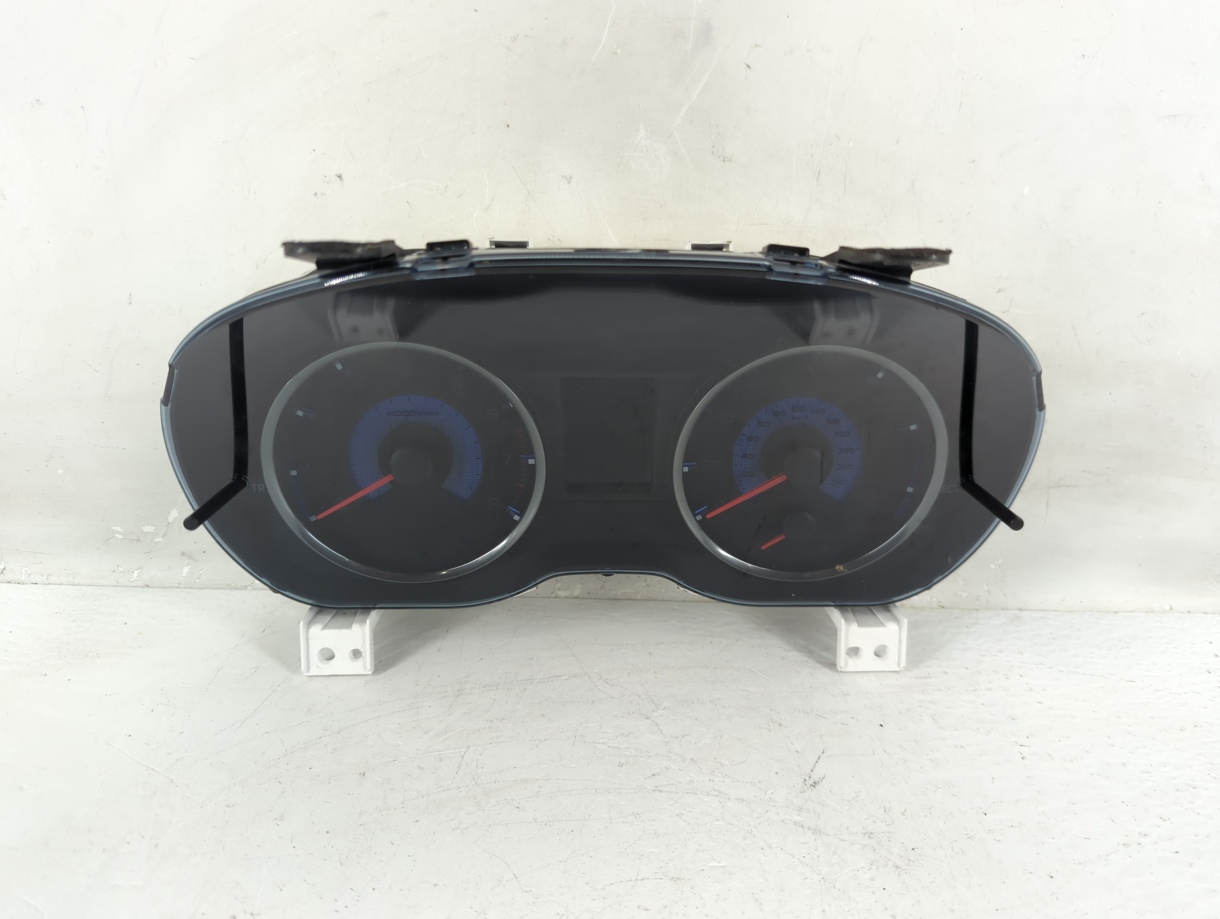 Picture of Subaru Xv Speedometer Instrument Cluster Gauges 8500fj020 1229556