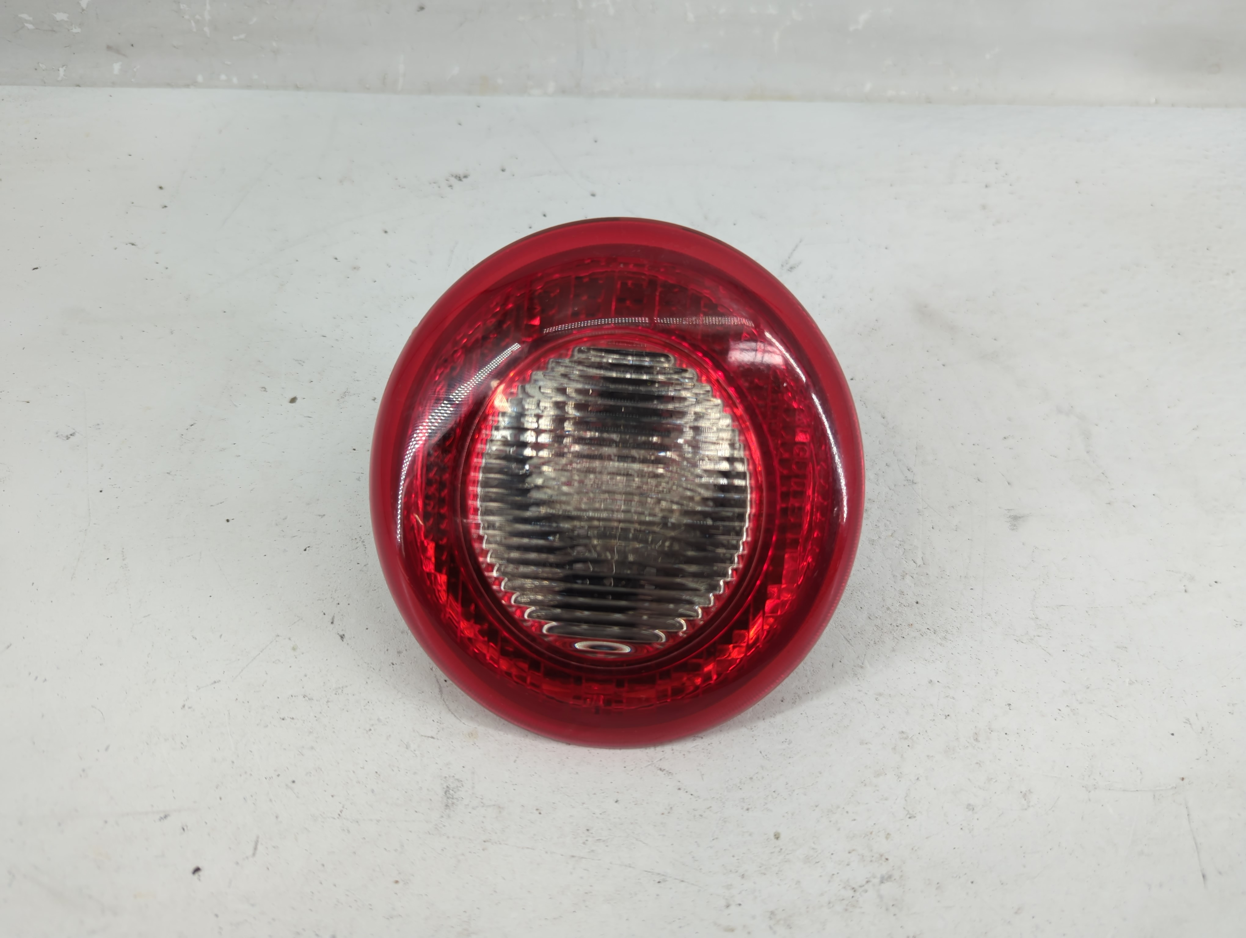 2006-2011 Chevrolet Hhr Driver Left Side Tail Light Taillight Oem 1229568 - Oemusedautoparts1.com