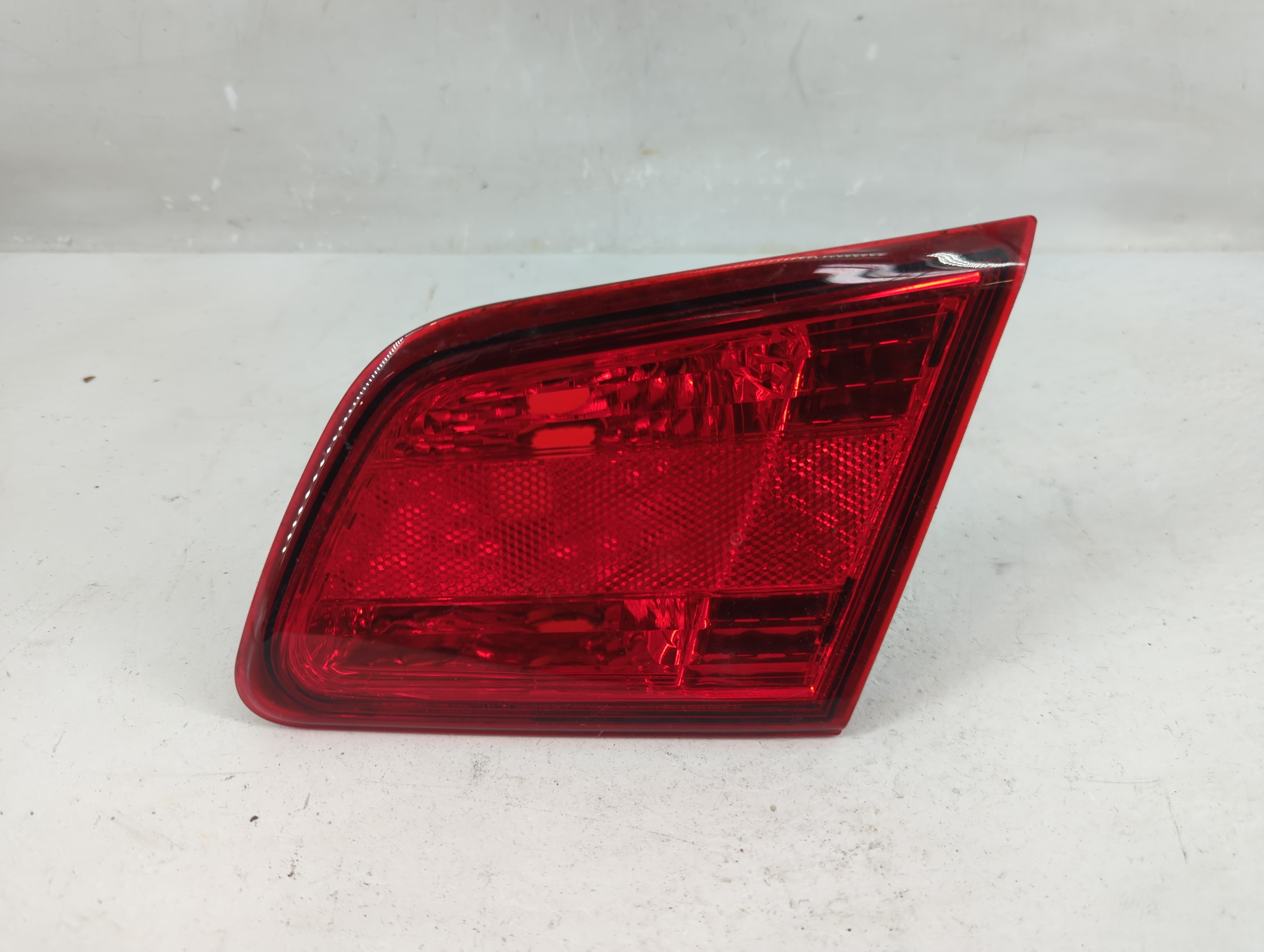 Picture of 2010-2014 Subaru Legacy Passenger Right Side Tail Light Taillight Oem 1229569