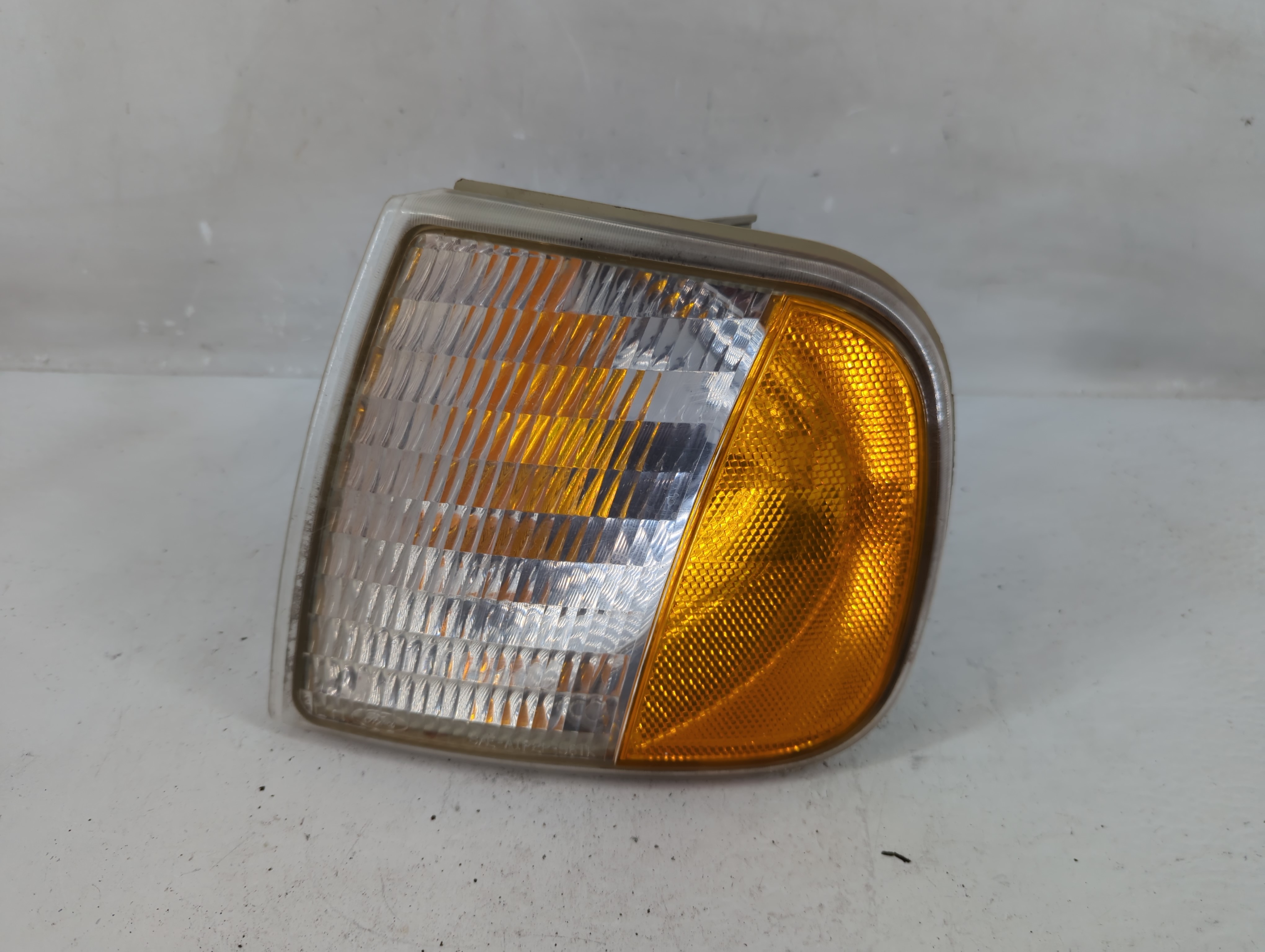 Picture of 1997-2003 Ford F-150 Driver Left Oem Front Light Lamp 1229579