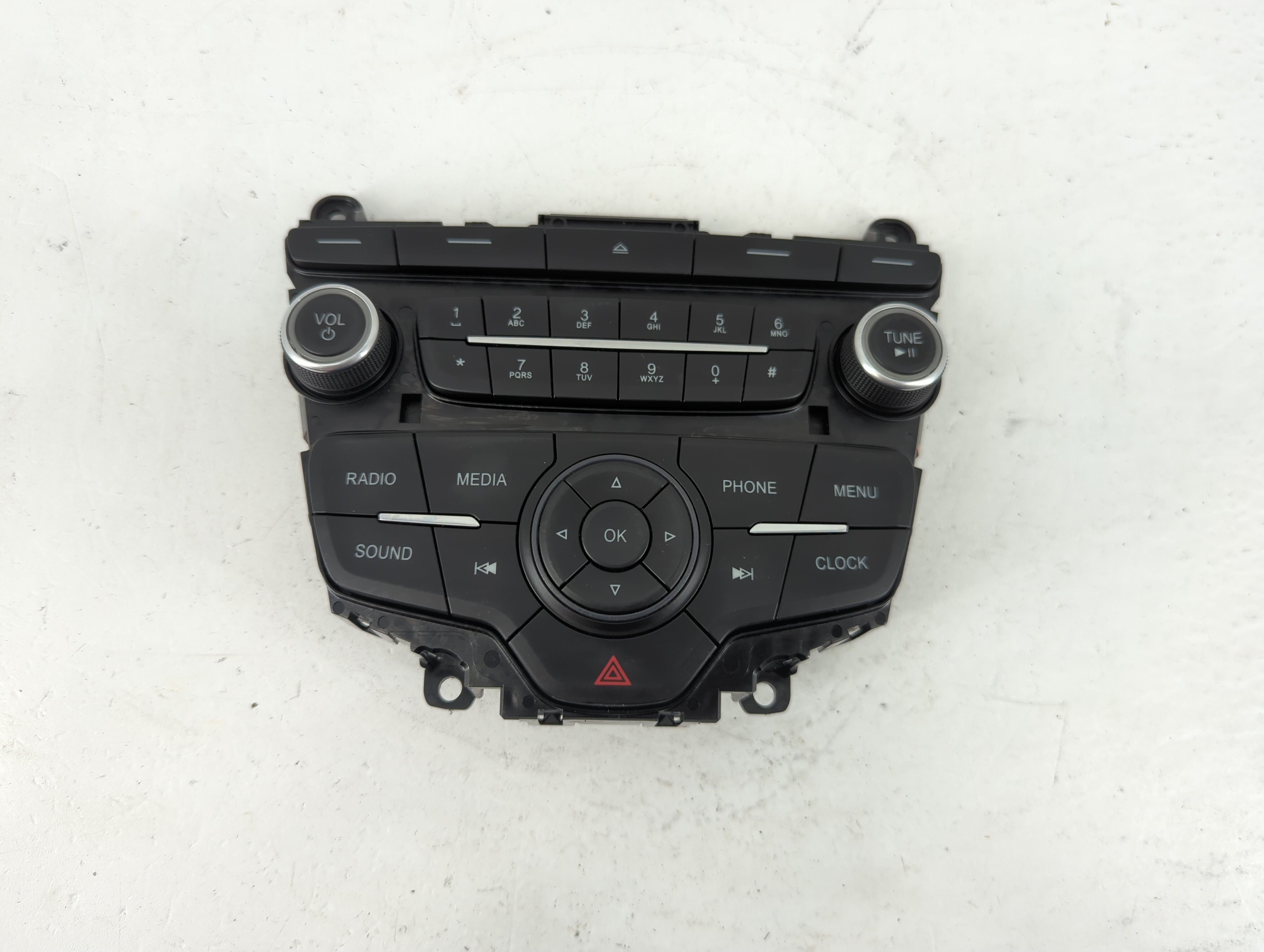 2015-2018 Ford Focus Am Fm Cd Player Radio Receiver 1229596 - Oemusedautoparts1.com
