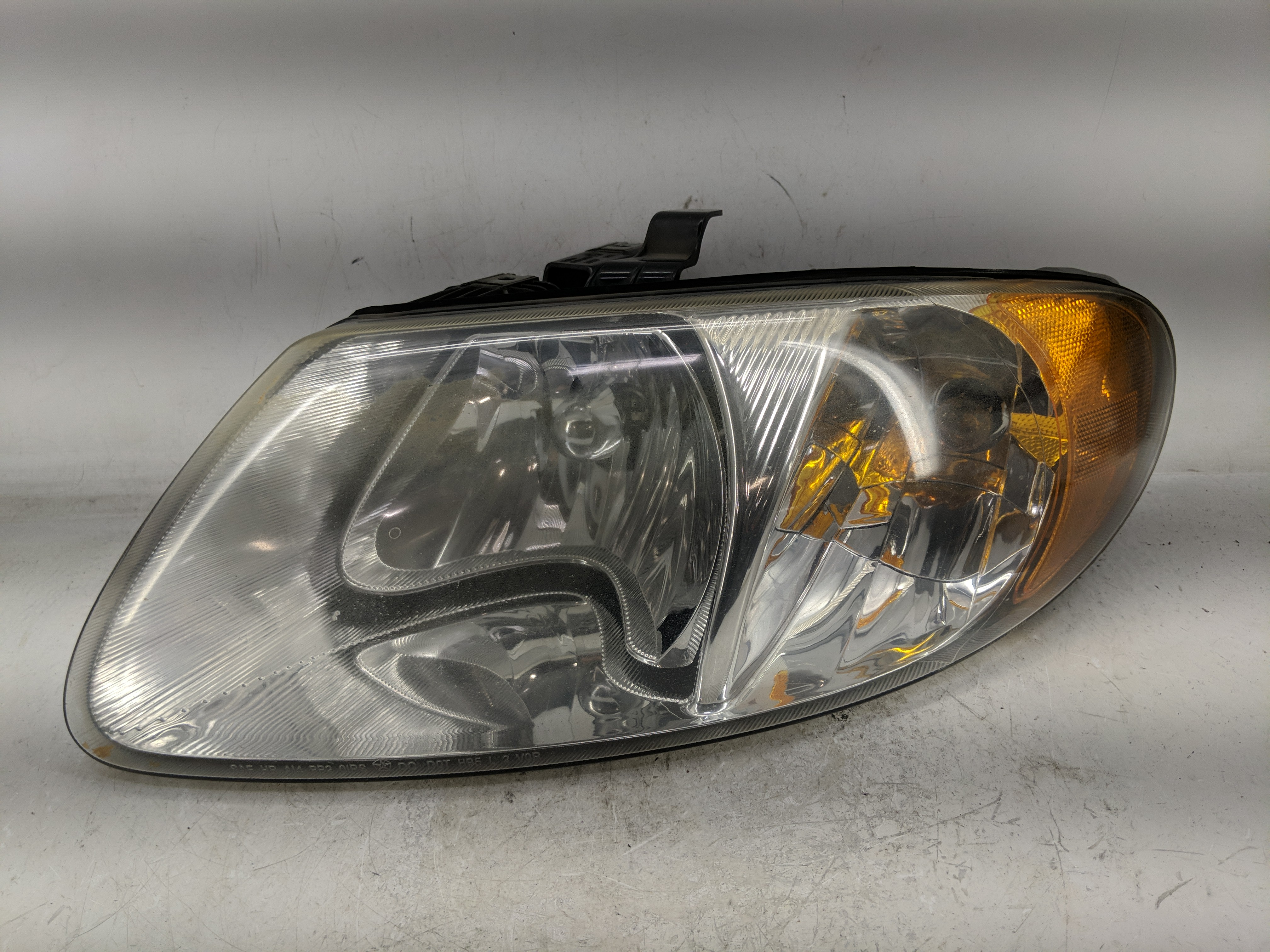 Picture of 2001-2007 Dodge Caravan Driver Left Oem Head Light Headlight Lamp 1229599