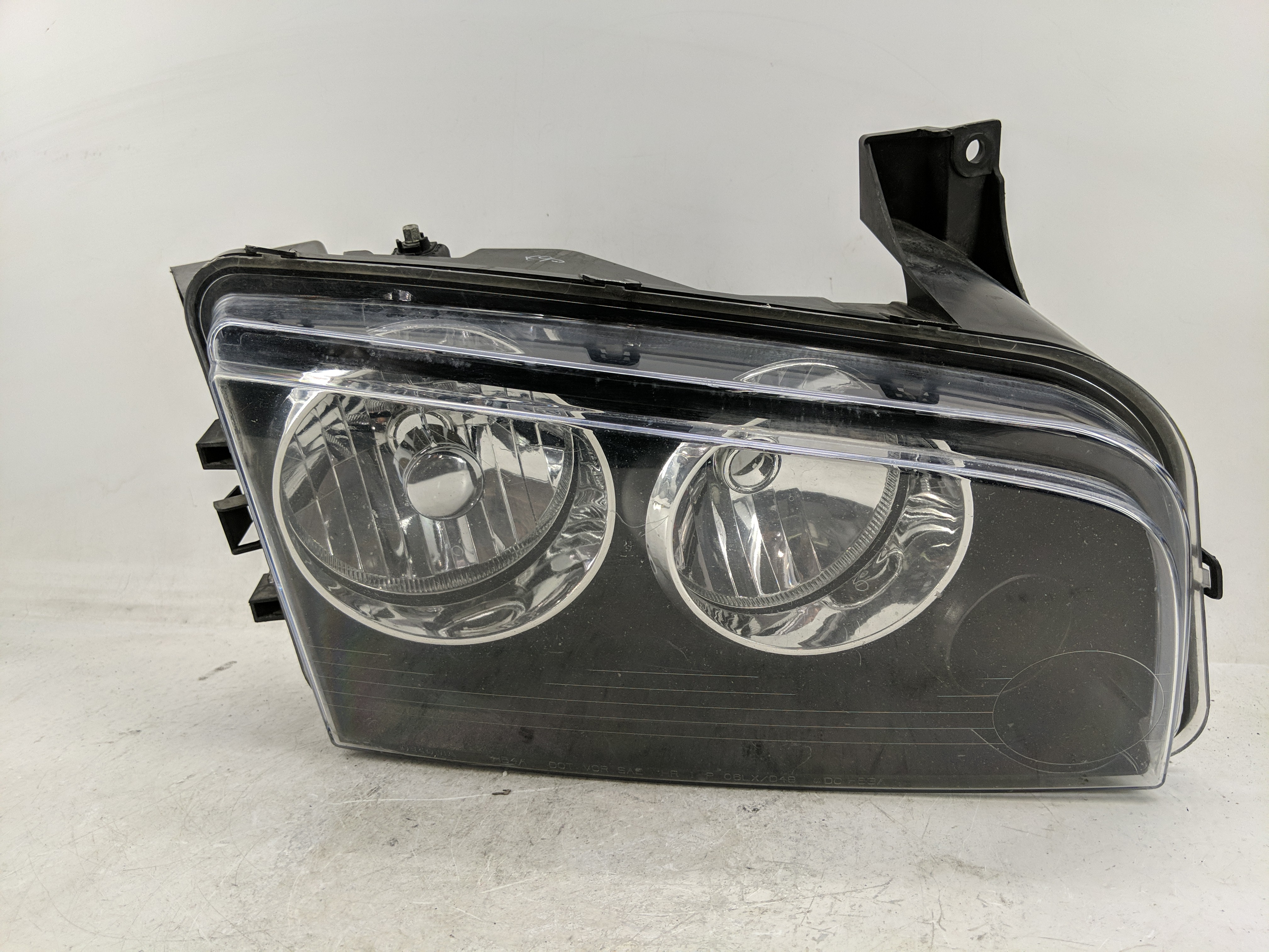 Picture of 2008-2010 Dodge Charger Passenger Right Oem Head Light Headlight Lamp 1229652