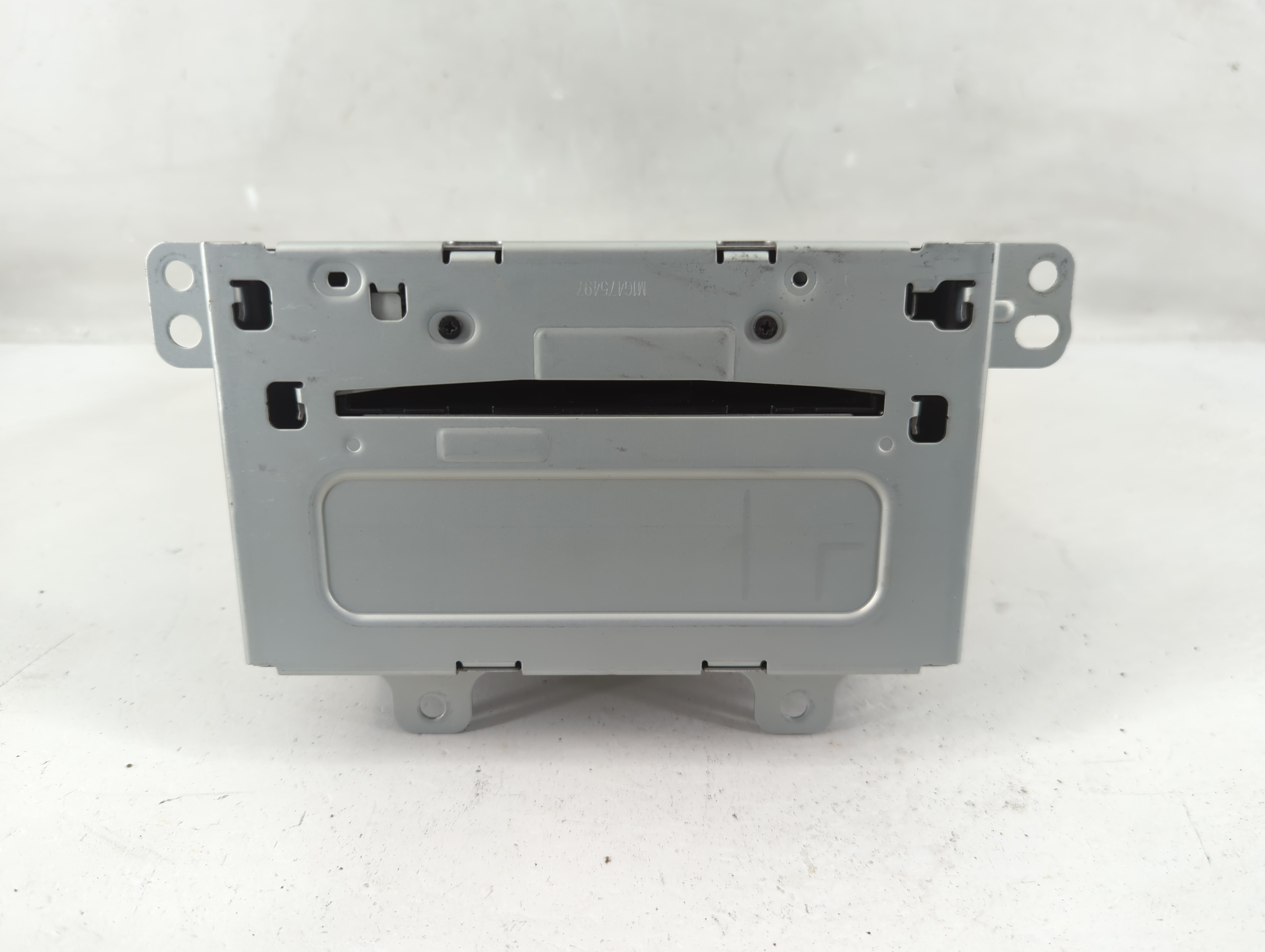 2011-2012 Chevrolet Cruze Am Fm Cd Player Radio Receiver 1229678 - Oemusedautoparts1.com