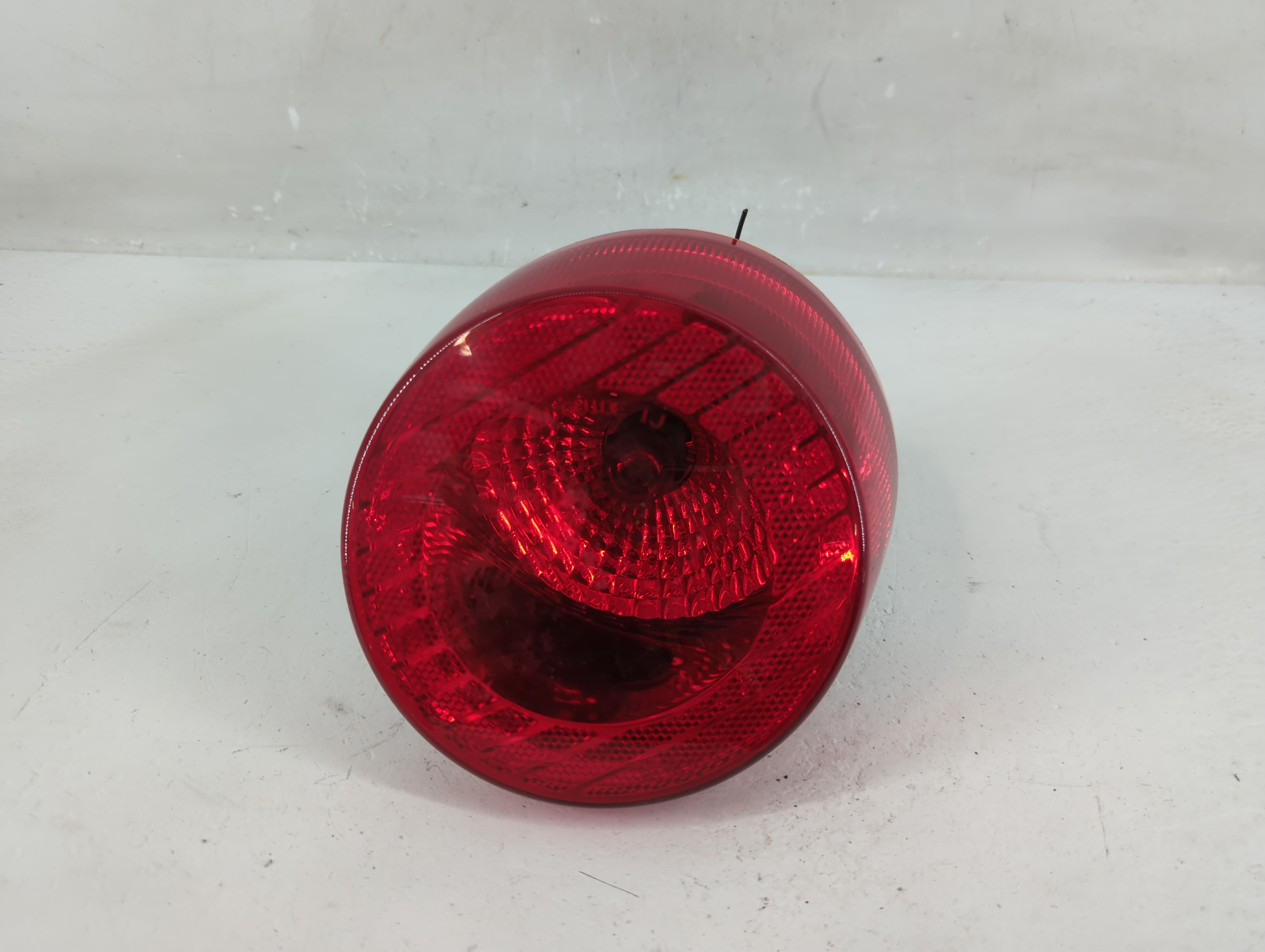 2005-2010 Chevrolet Cobalt Passenger Right Side Tail Light Taillight Oem 1229692 - Oemusedautoparts1.com