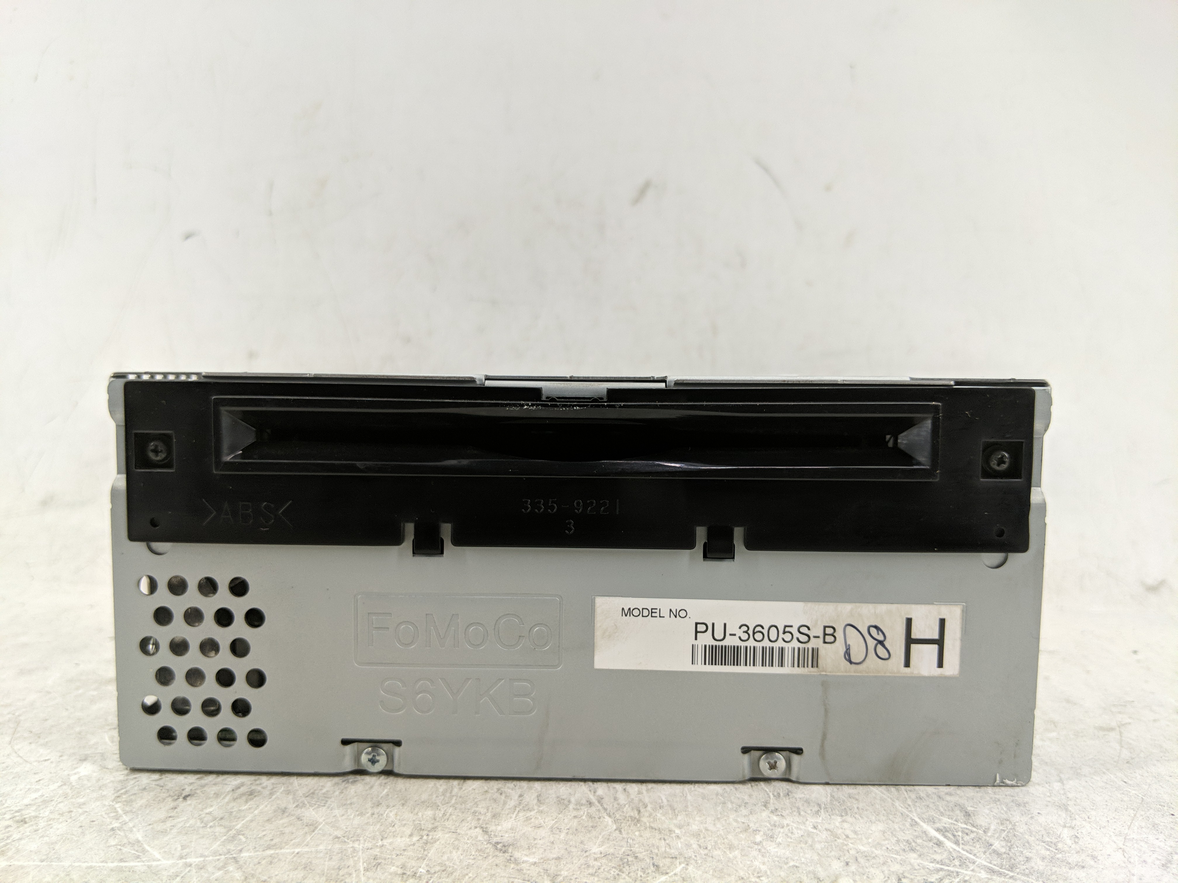 2015-2015 Ford Mustang Am Fm Cd Player Radio Receiver 1229963 - Oemusedautoparts1.com