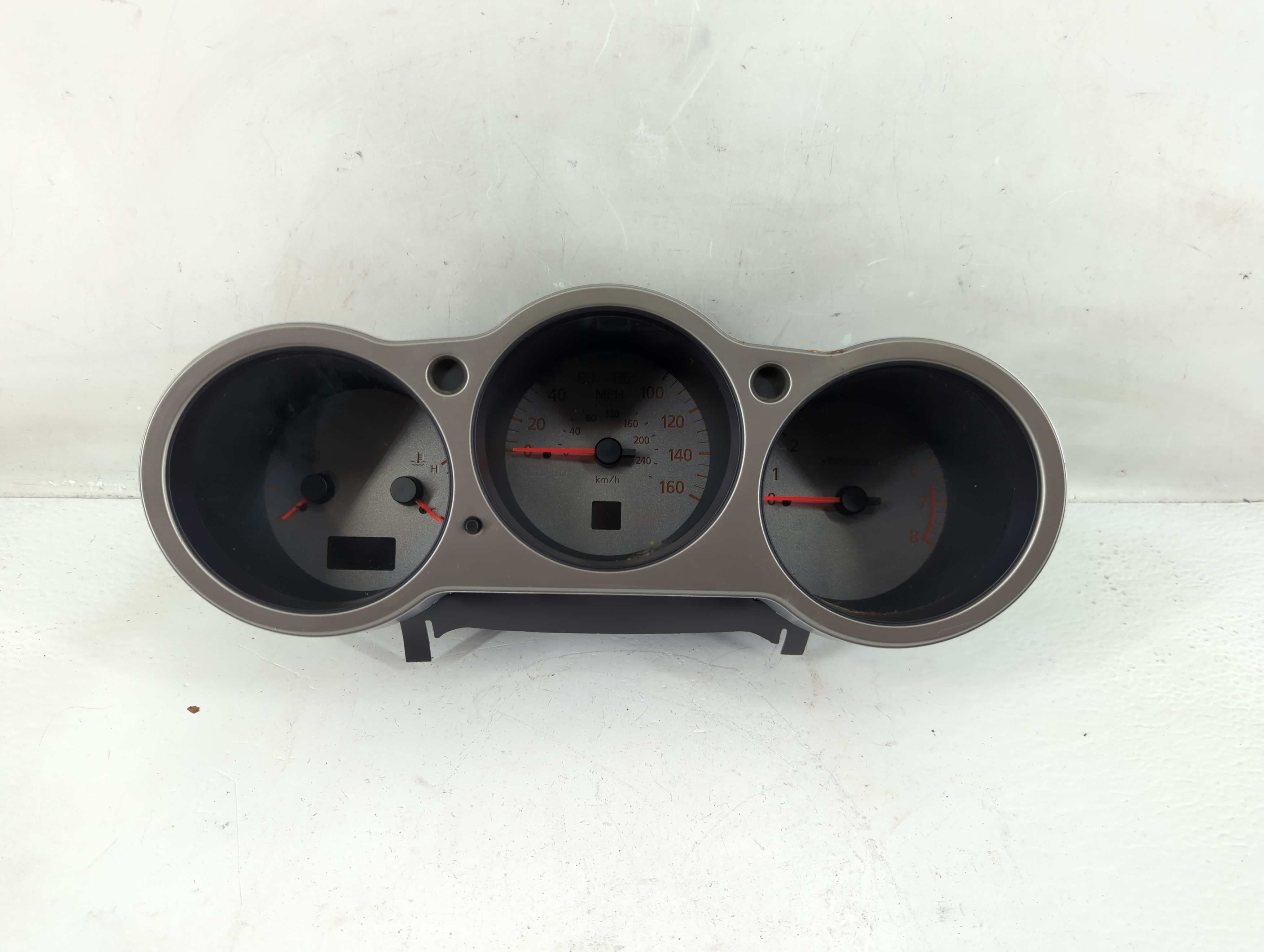 Picture of 2005-2005 Nissan Maxima Speedometer Instrument Cluster Gauges 1229979